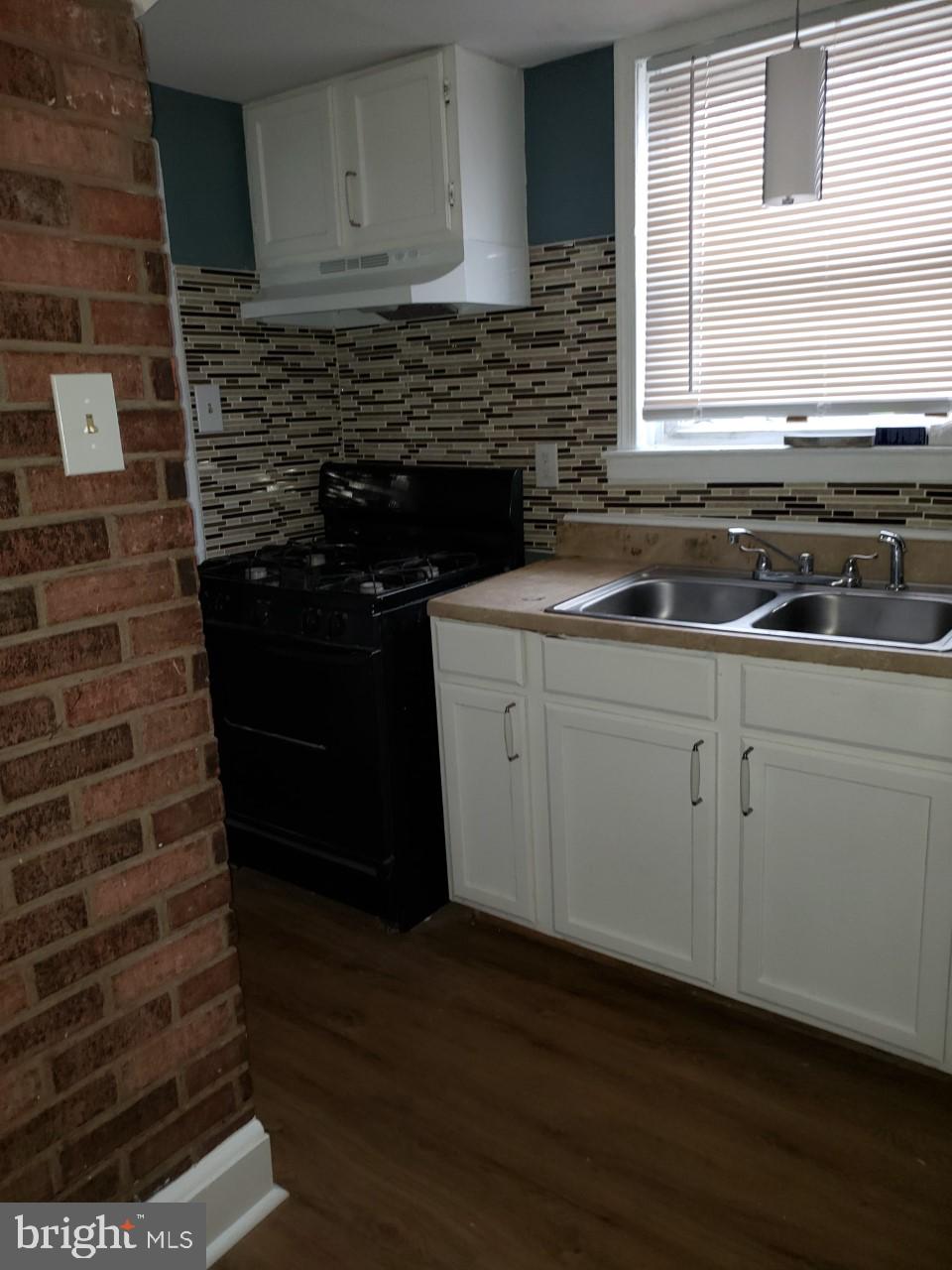 HIGHLAND GARDENS - Residential