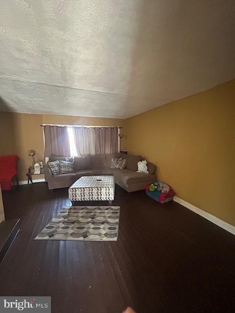 HIGHLAND GARDENS - Residential