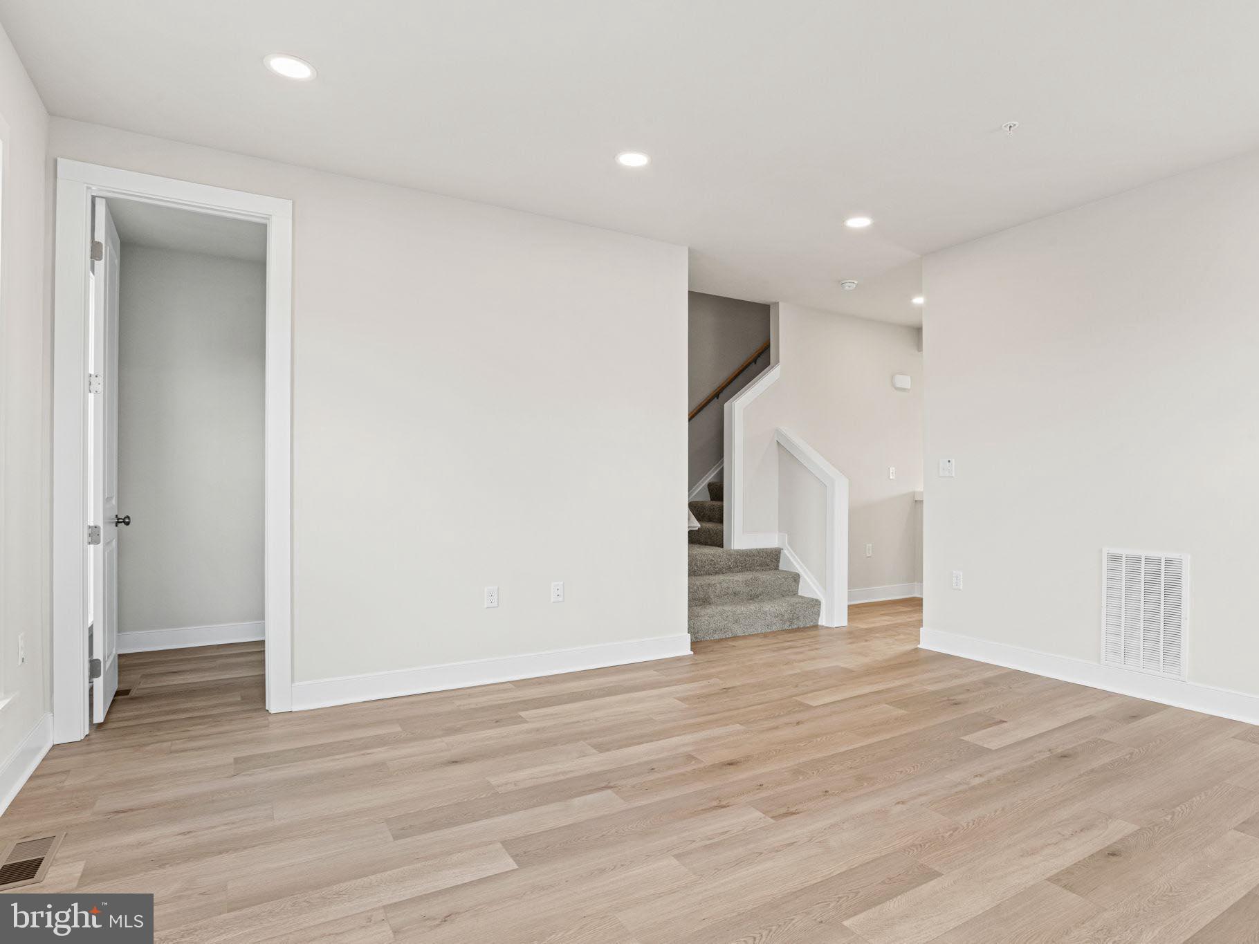 GRANGE - Residential