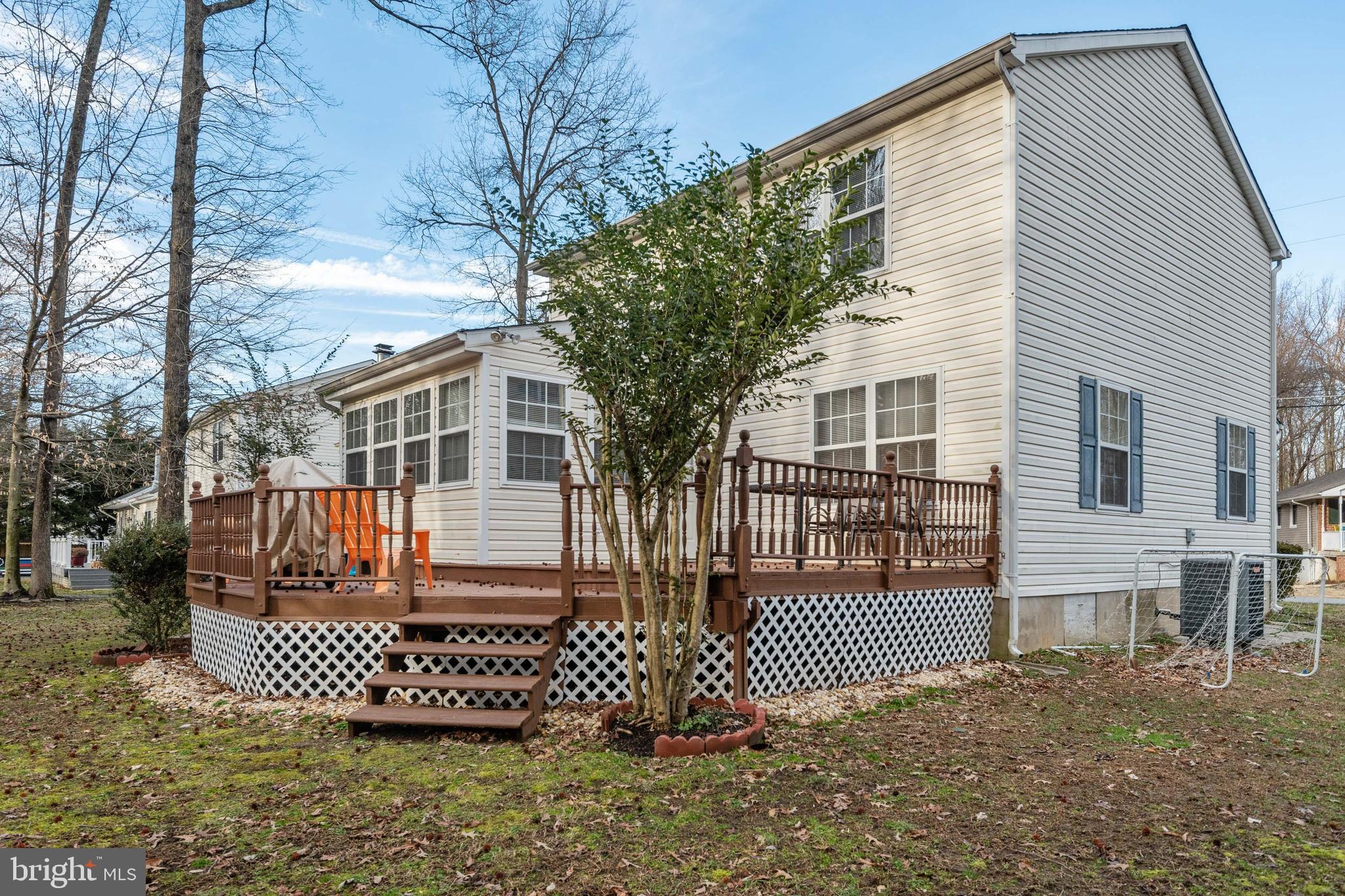 SELBY ON THE BAY - Residential