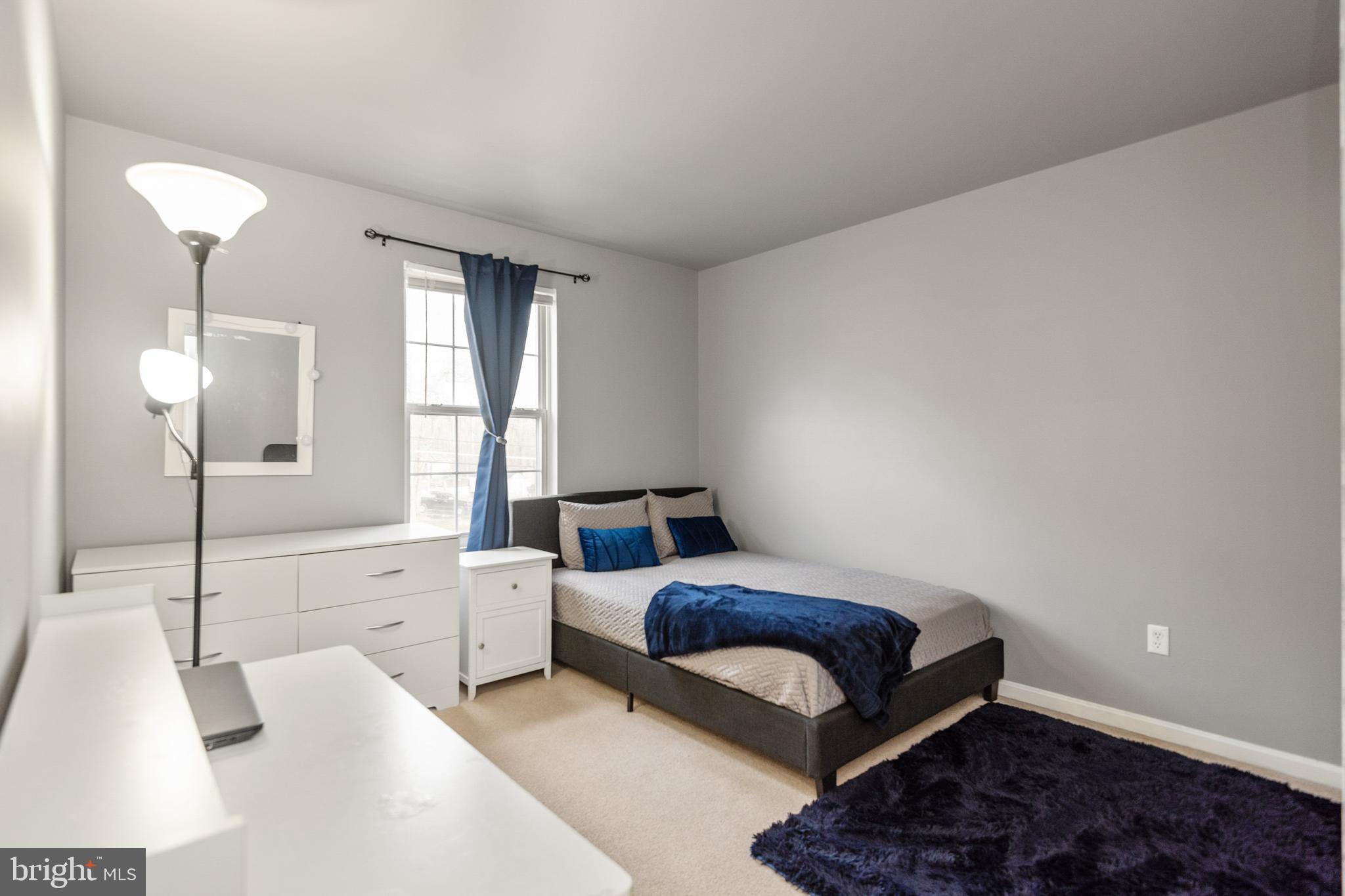 SELBY ON THE BAY - Residential