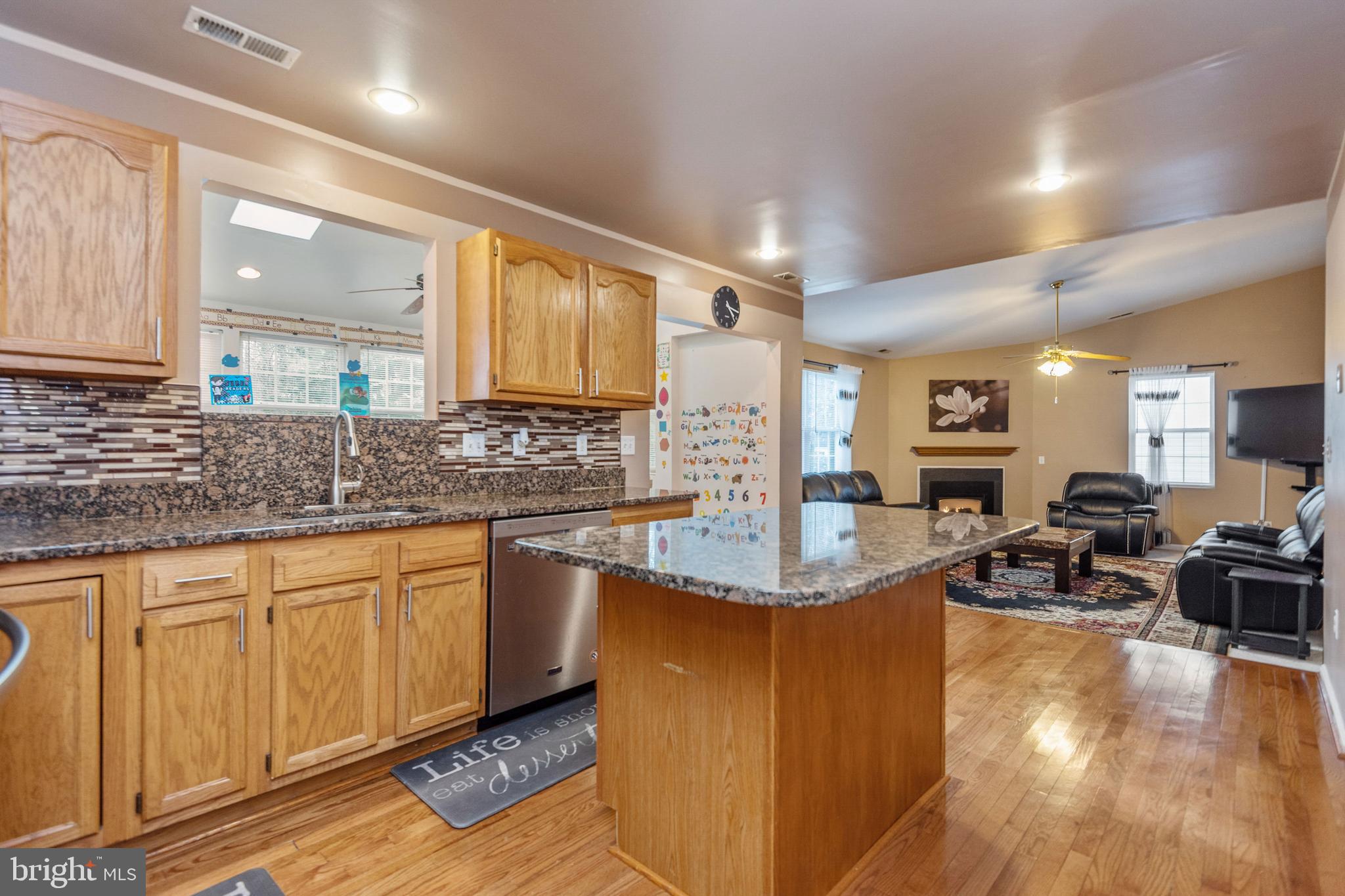 SELBY ON THE BAY - Residential