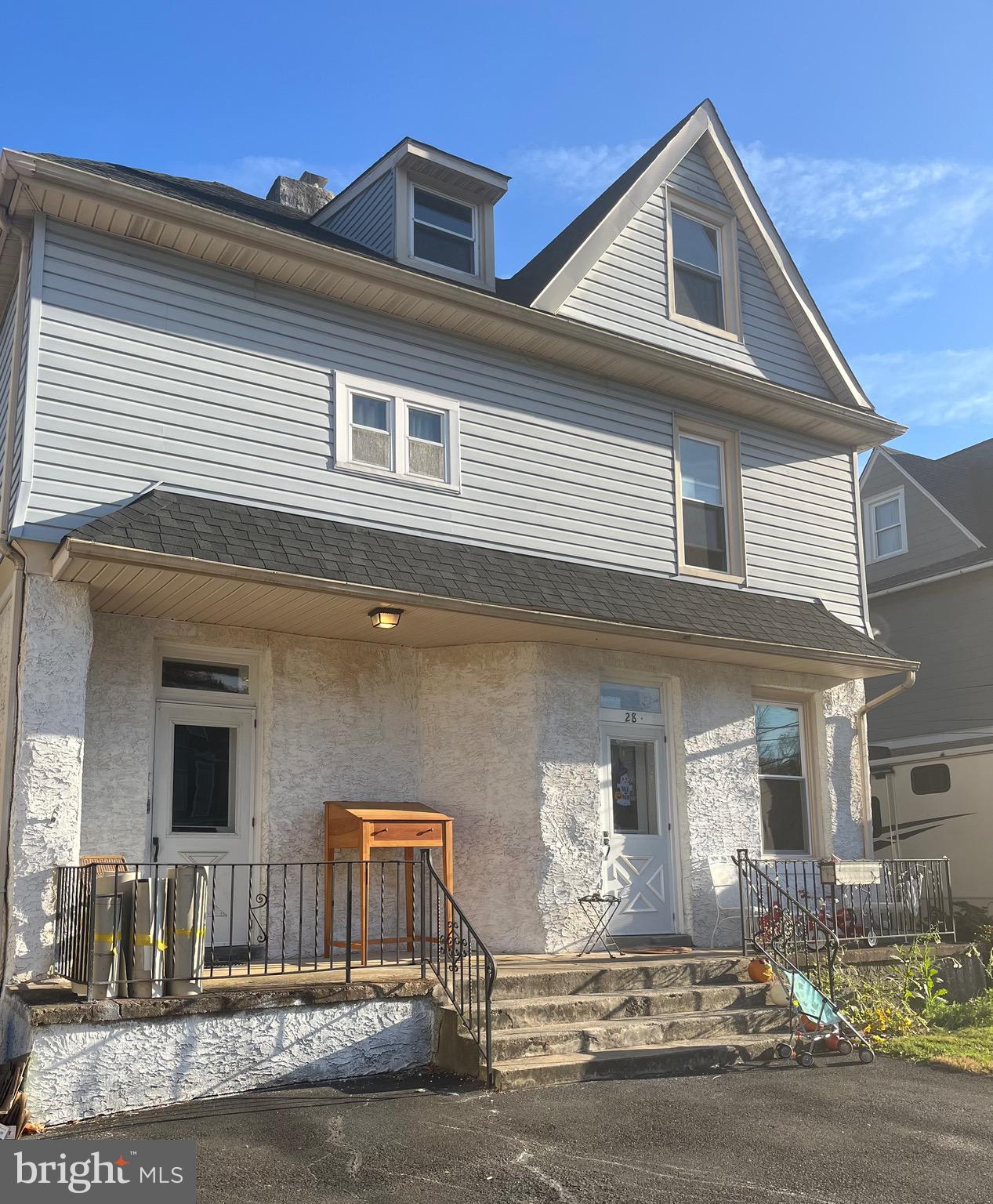 EAST ORELAND - Residential Lease