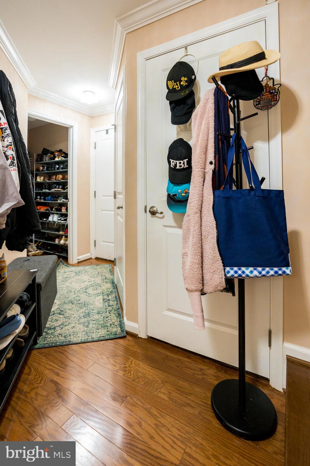 HOWARD SQUARE - Residential Lease