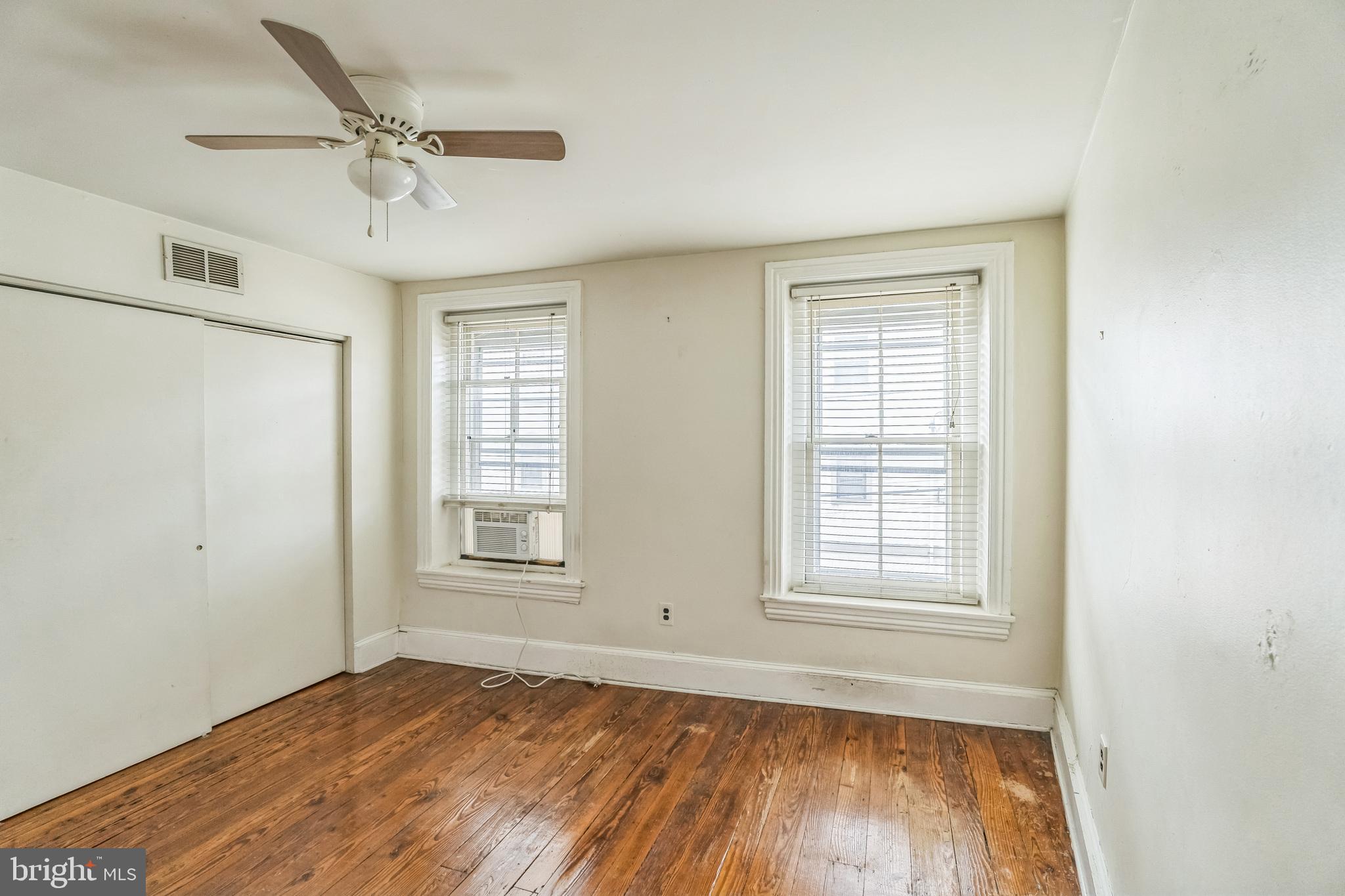 MANAYUNK - Residential Income
