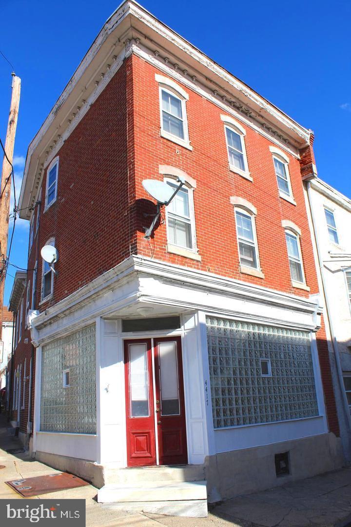MANAYUNK - Residential Income