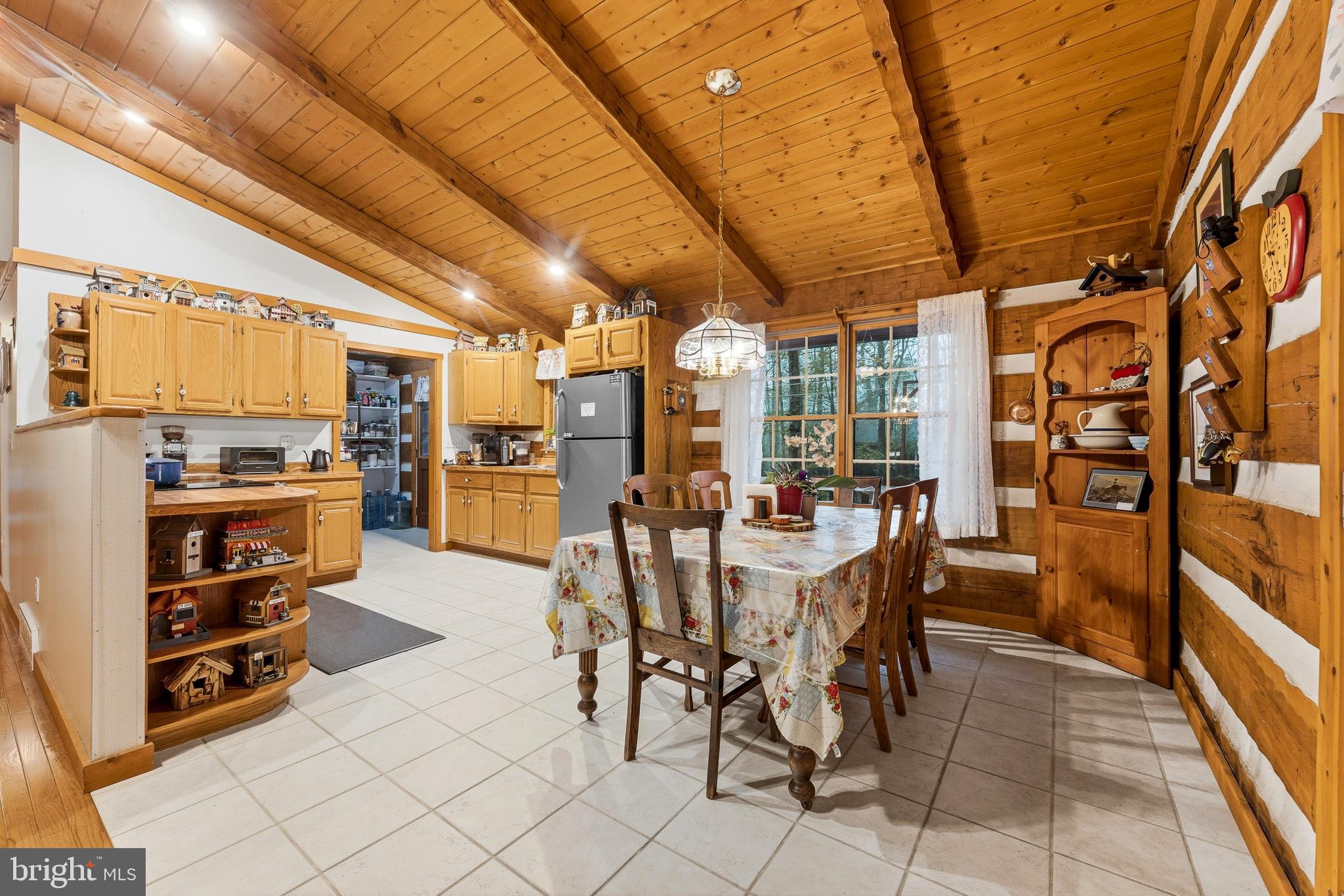 ALPINE LAKE  RESORT - Residential