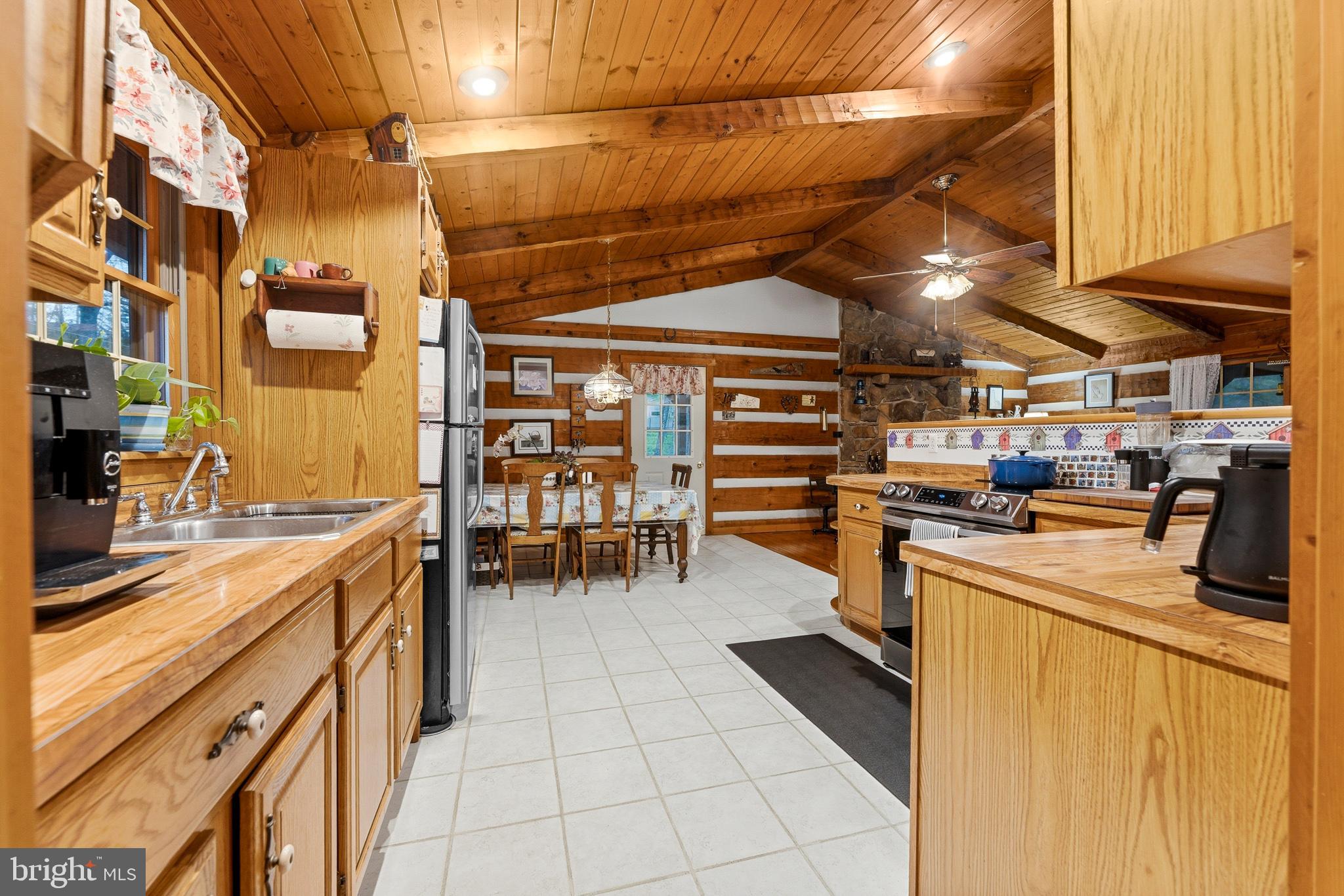 ALPINE LAKE  RESORT - Residential