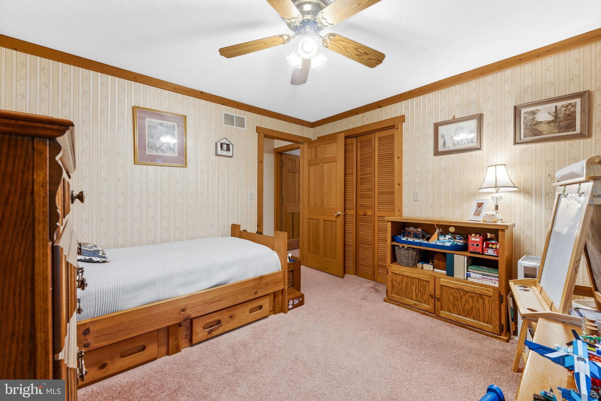 ALPINE LAKE  RESORT - Residential