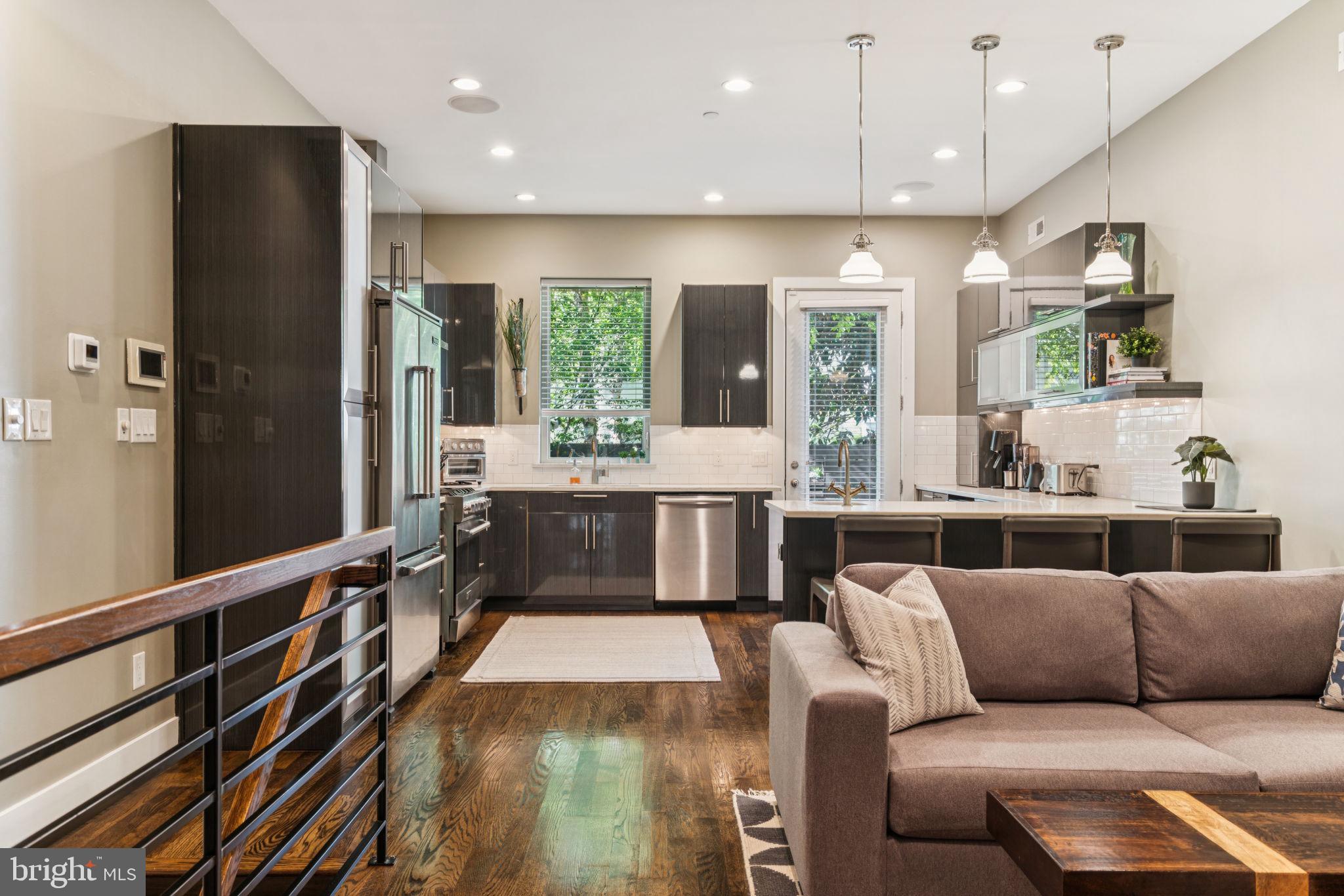 GRADUATE HOSPITAL - Residential