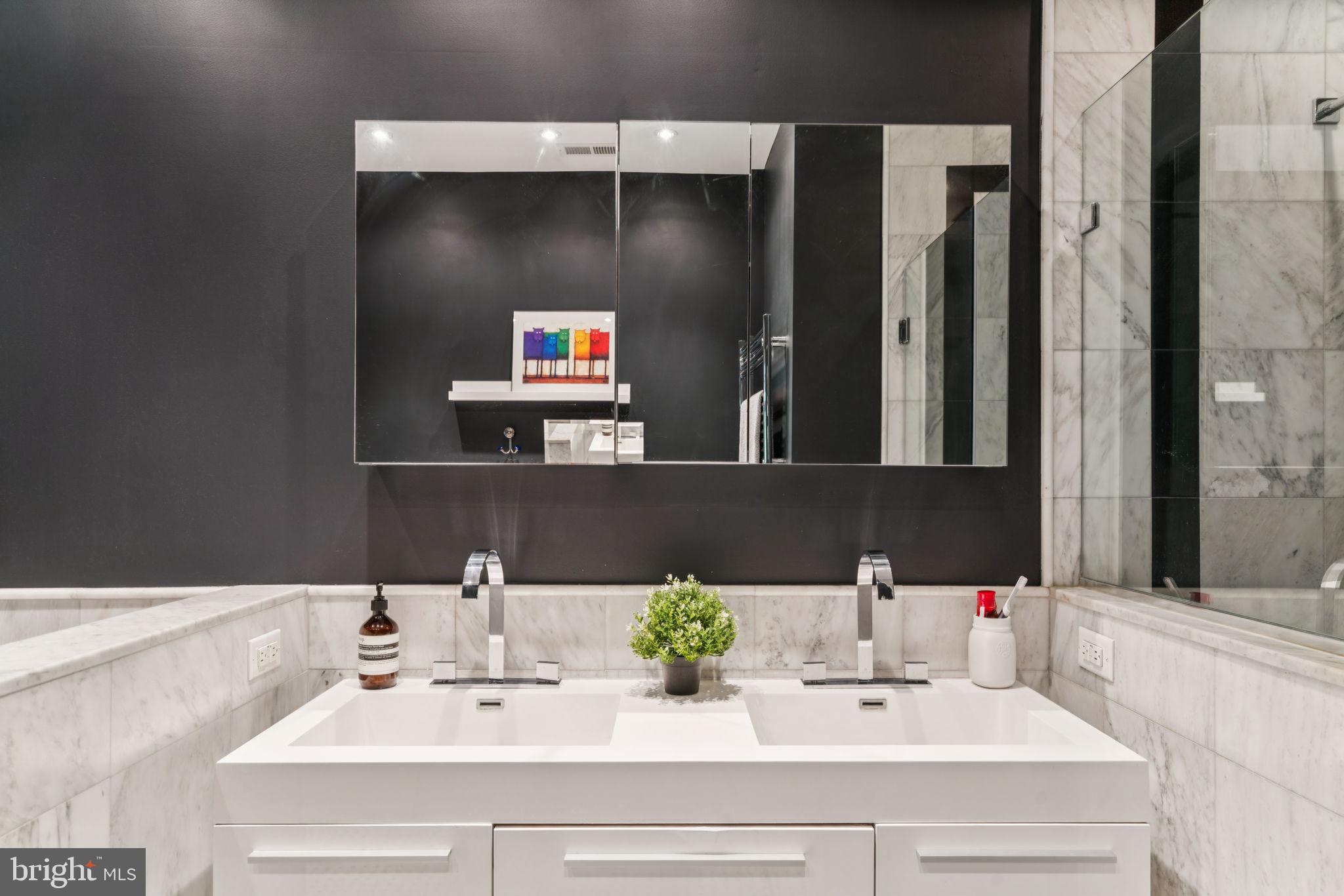 GRADUATE HOSPITAL - Residential