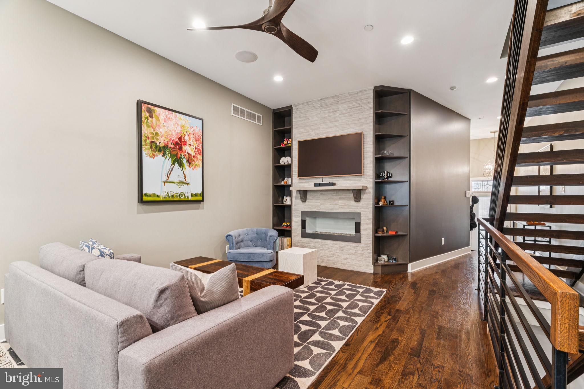 GRADUATE HOSPITAL - Residential