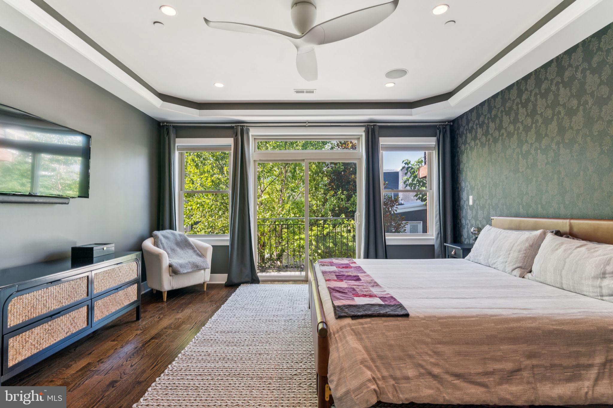 GRADUATE HOSPITAL - Residential