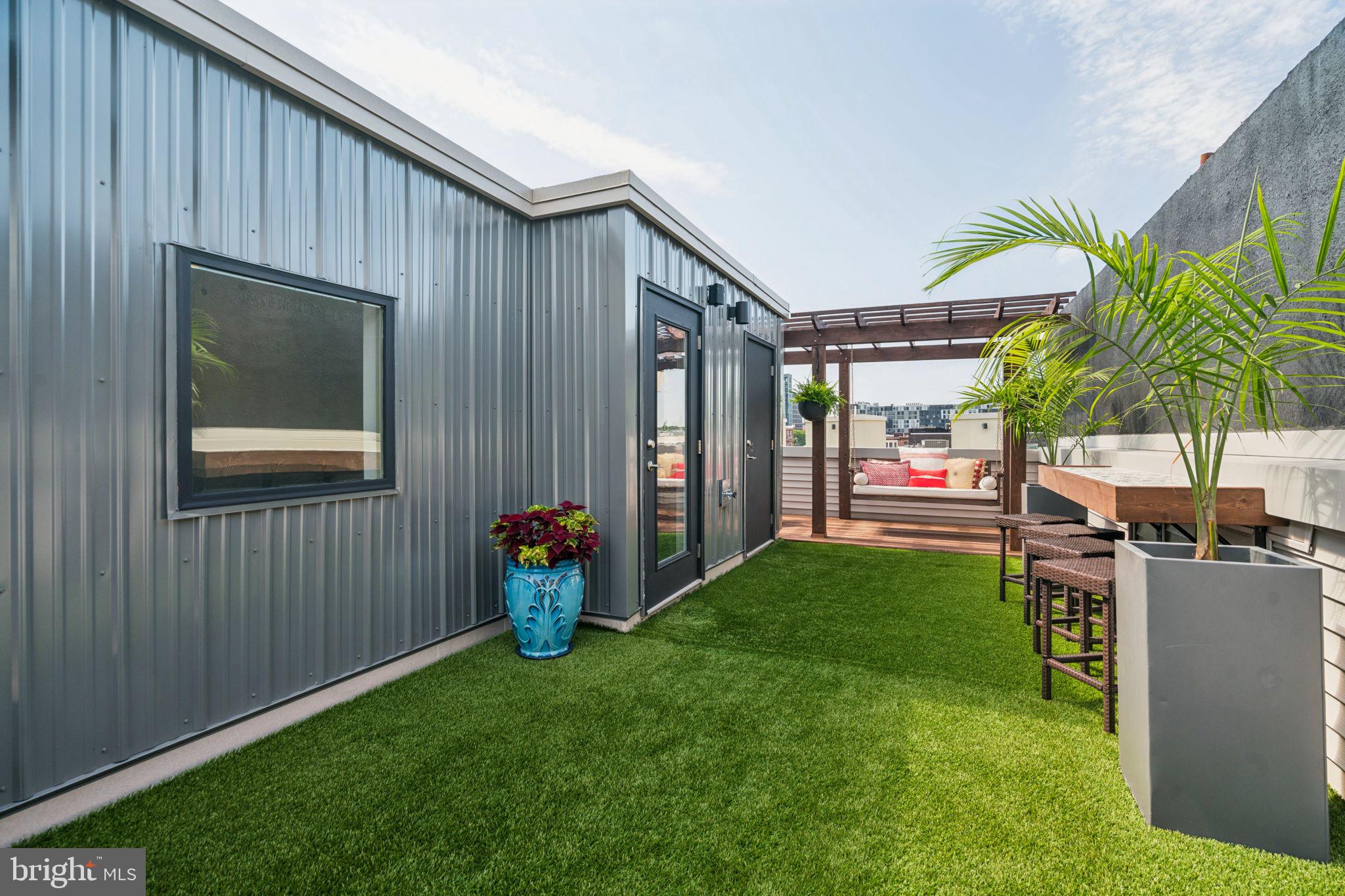 GRADUATE HOSPITAL - Residential