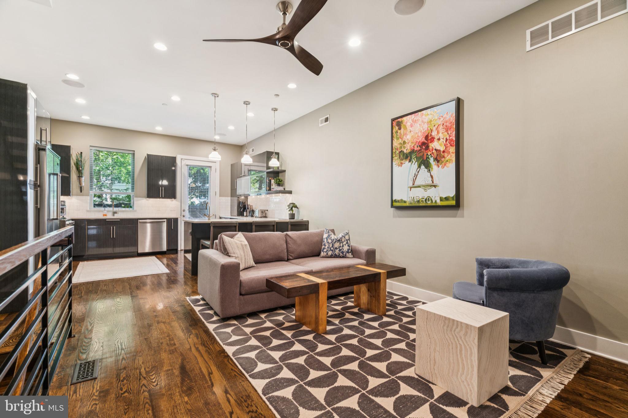 GRADUATE HOSPITAL - Residential