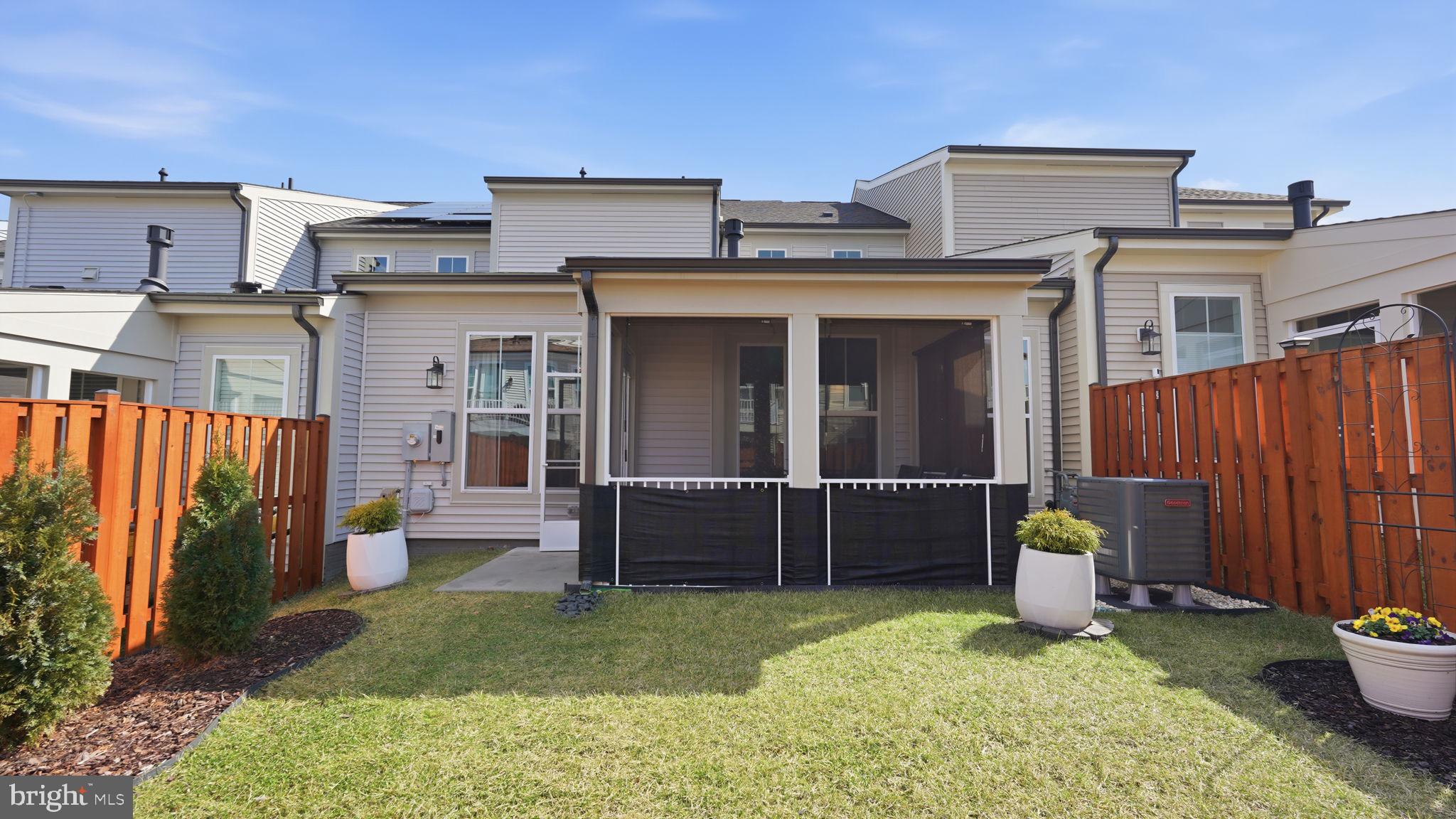 EMBREY MILL - Residential