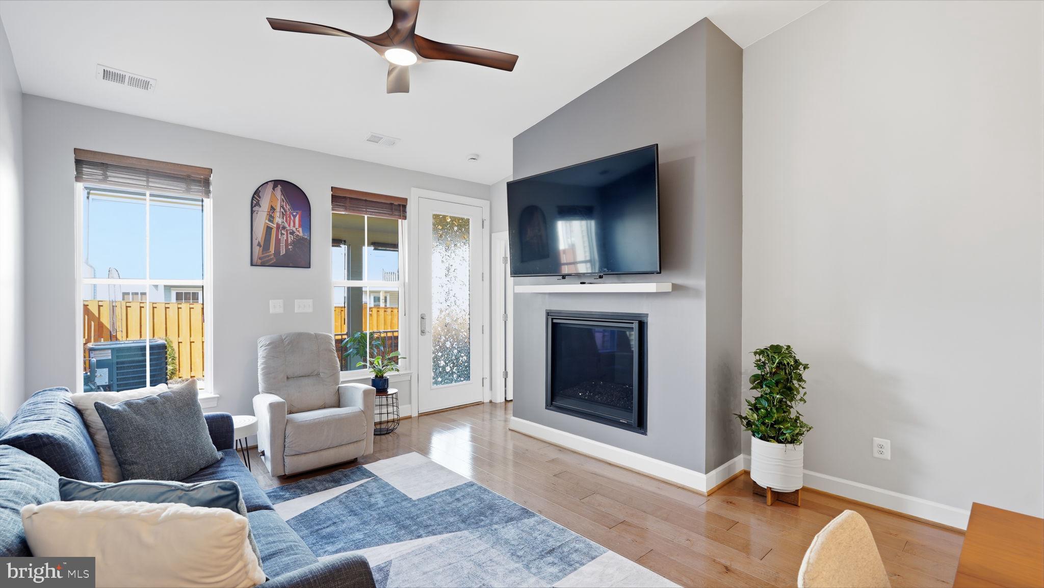 EMBREY MILL - Residential