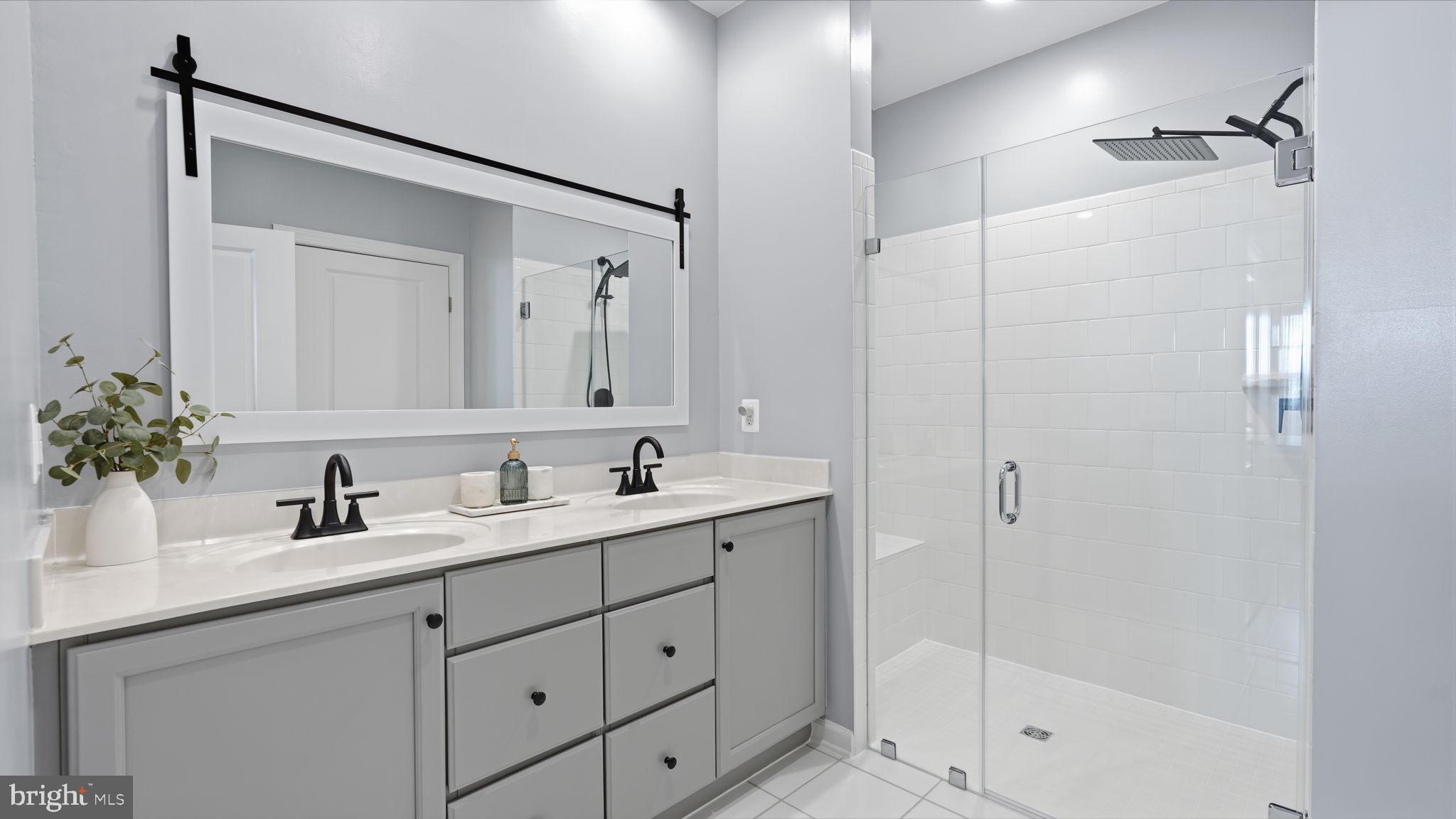 EMBREY MILL - Residential