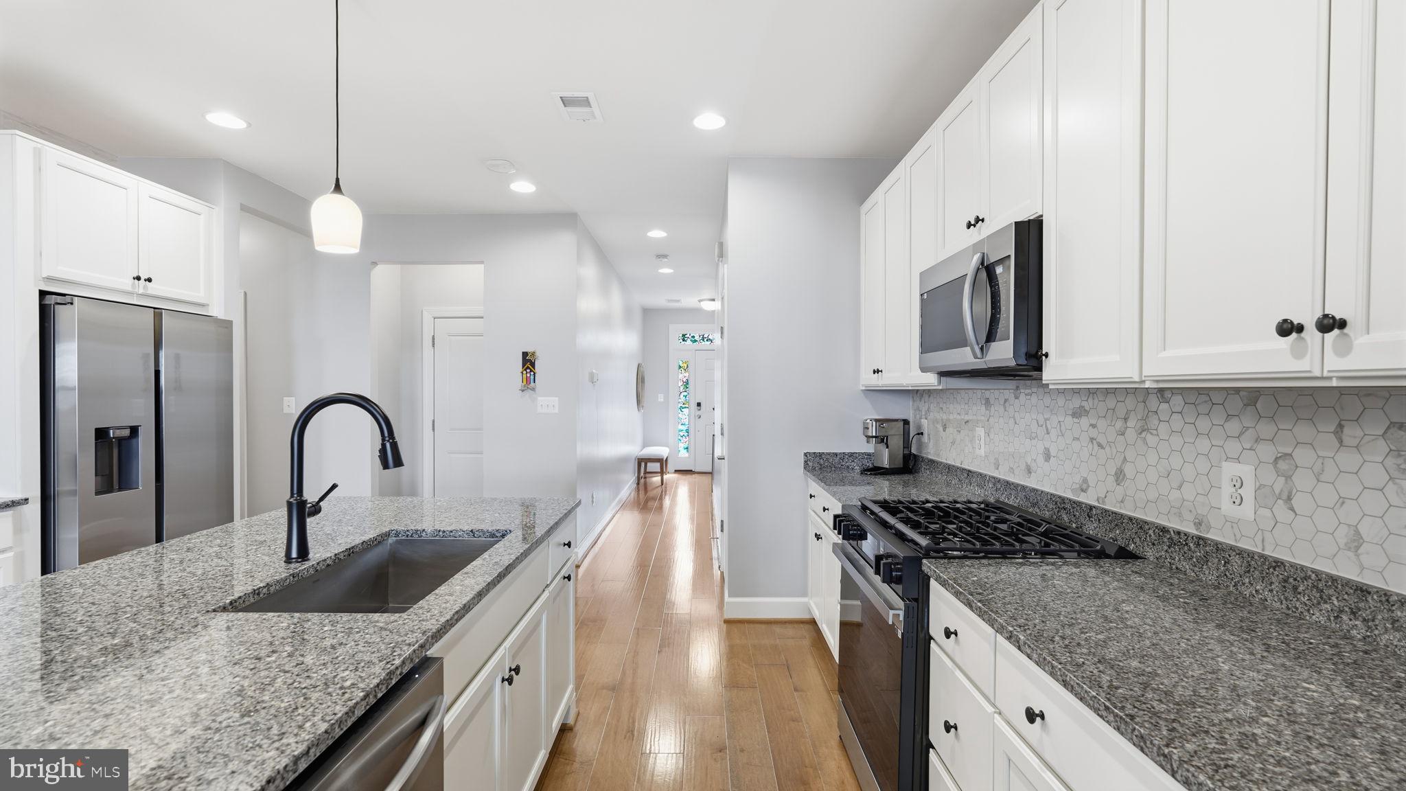 EMBREY MILL - Residential