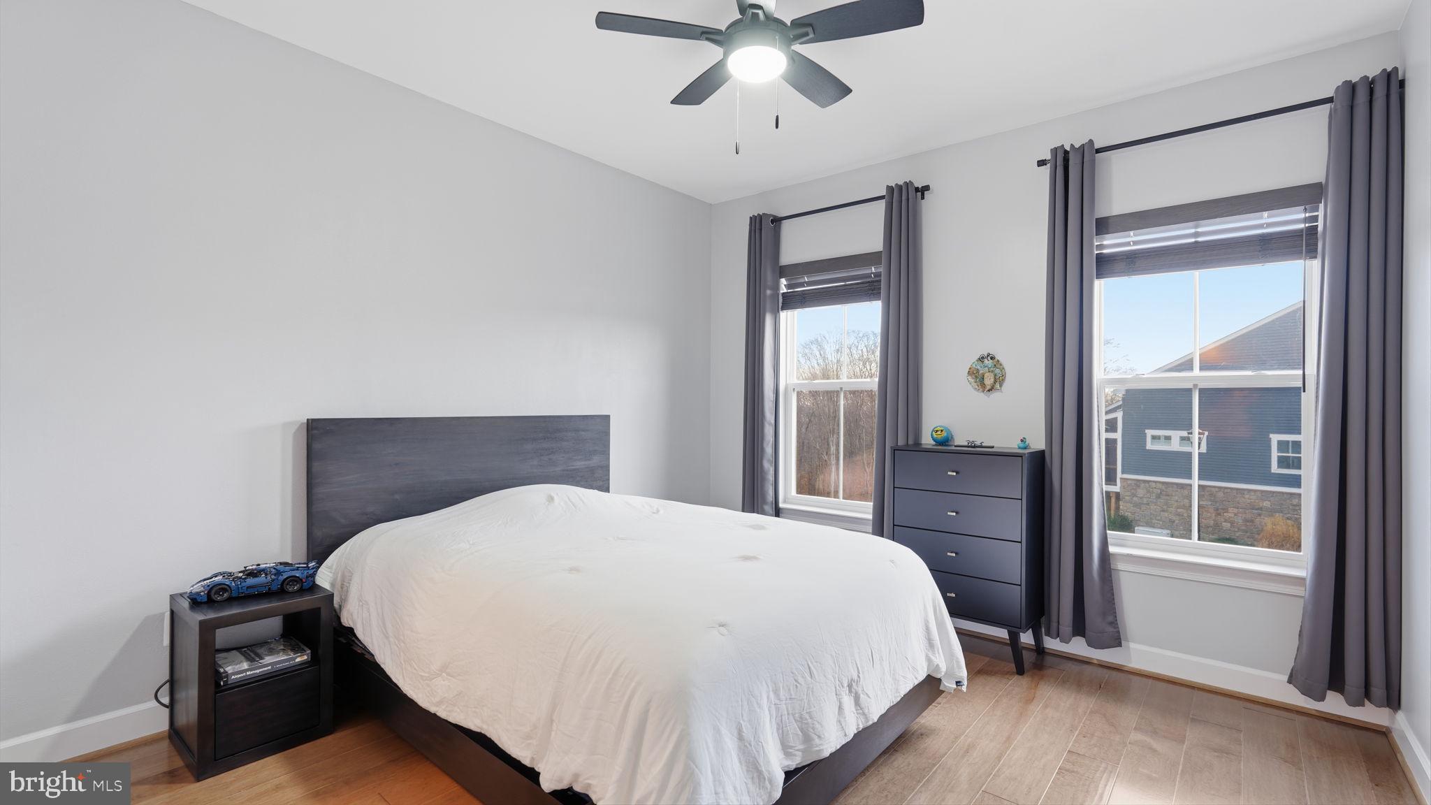 EMBREY MILL - Residential