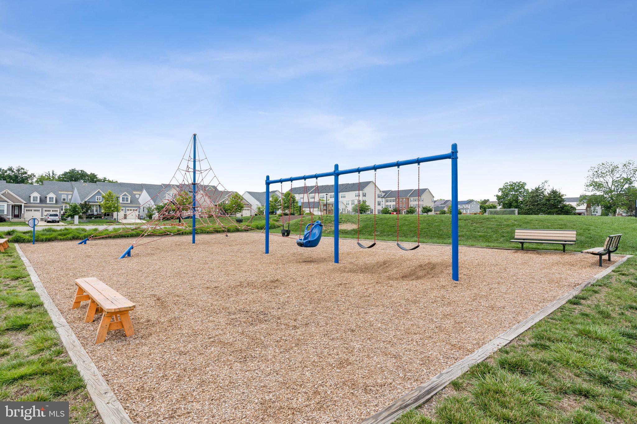 EMBREY MILL - Residential