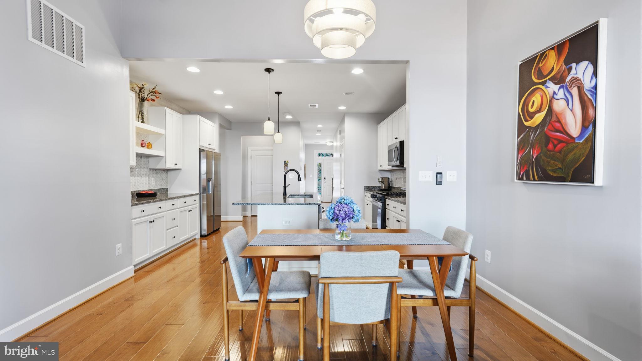 EMBREY MILL - Residential