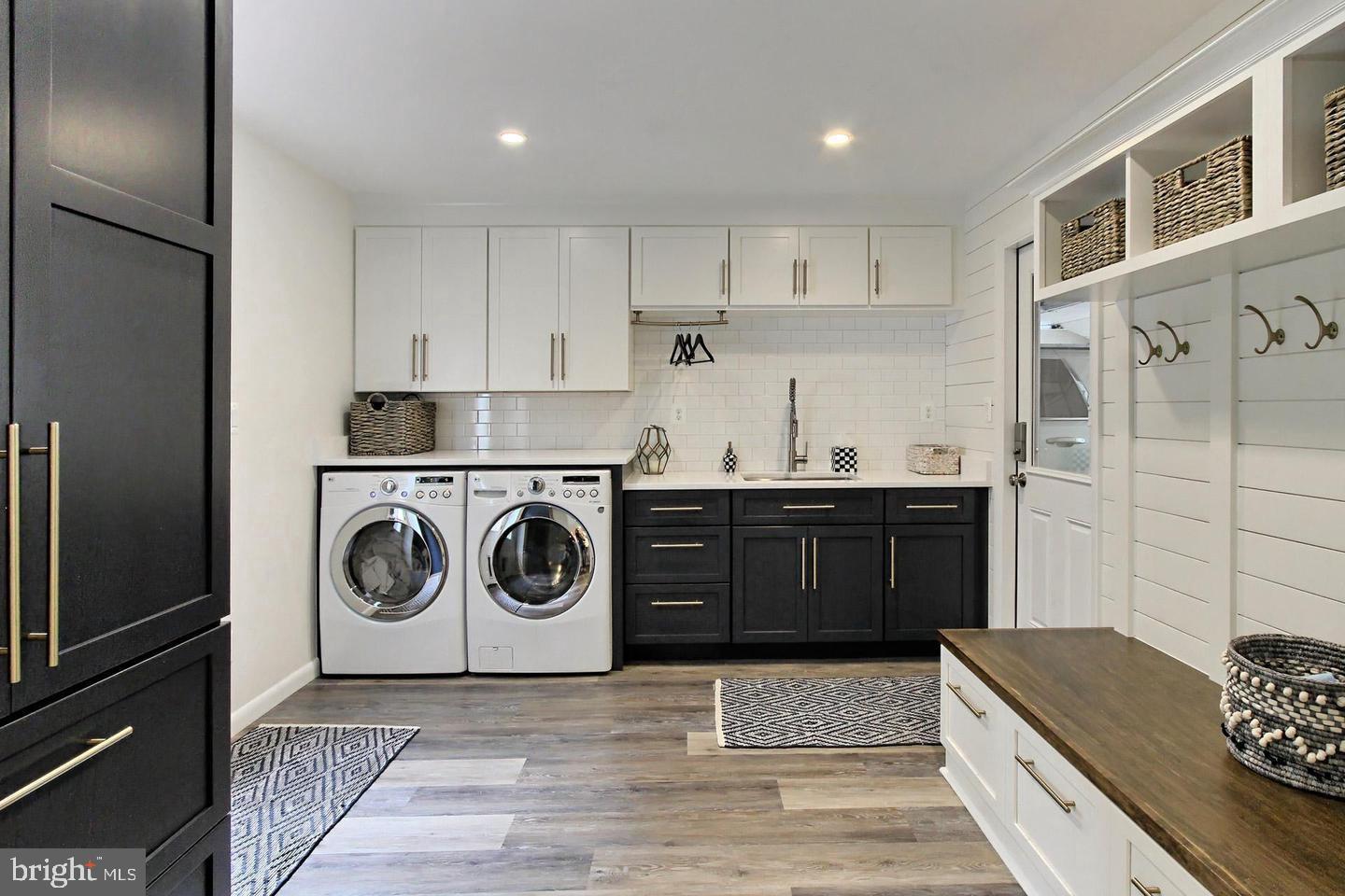 GREAT FALLS ESTATES - Residential Lease