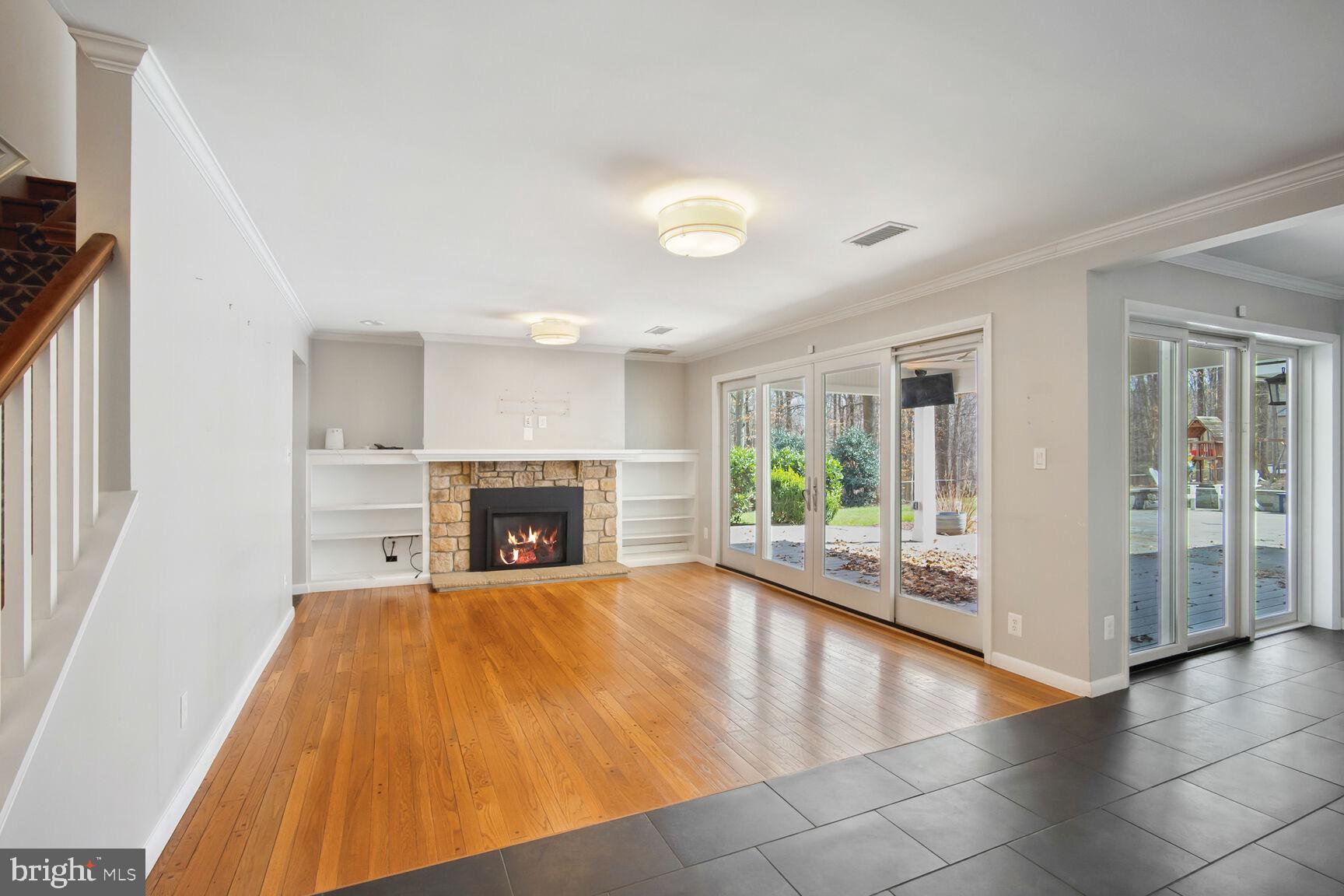 GREAT FALLS ESTATES - Residential Lease