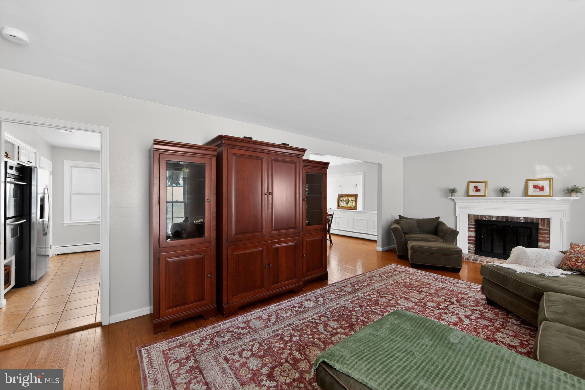 WHITFORD HILLS - Residential