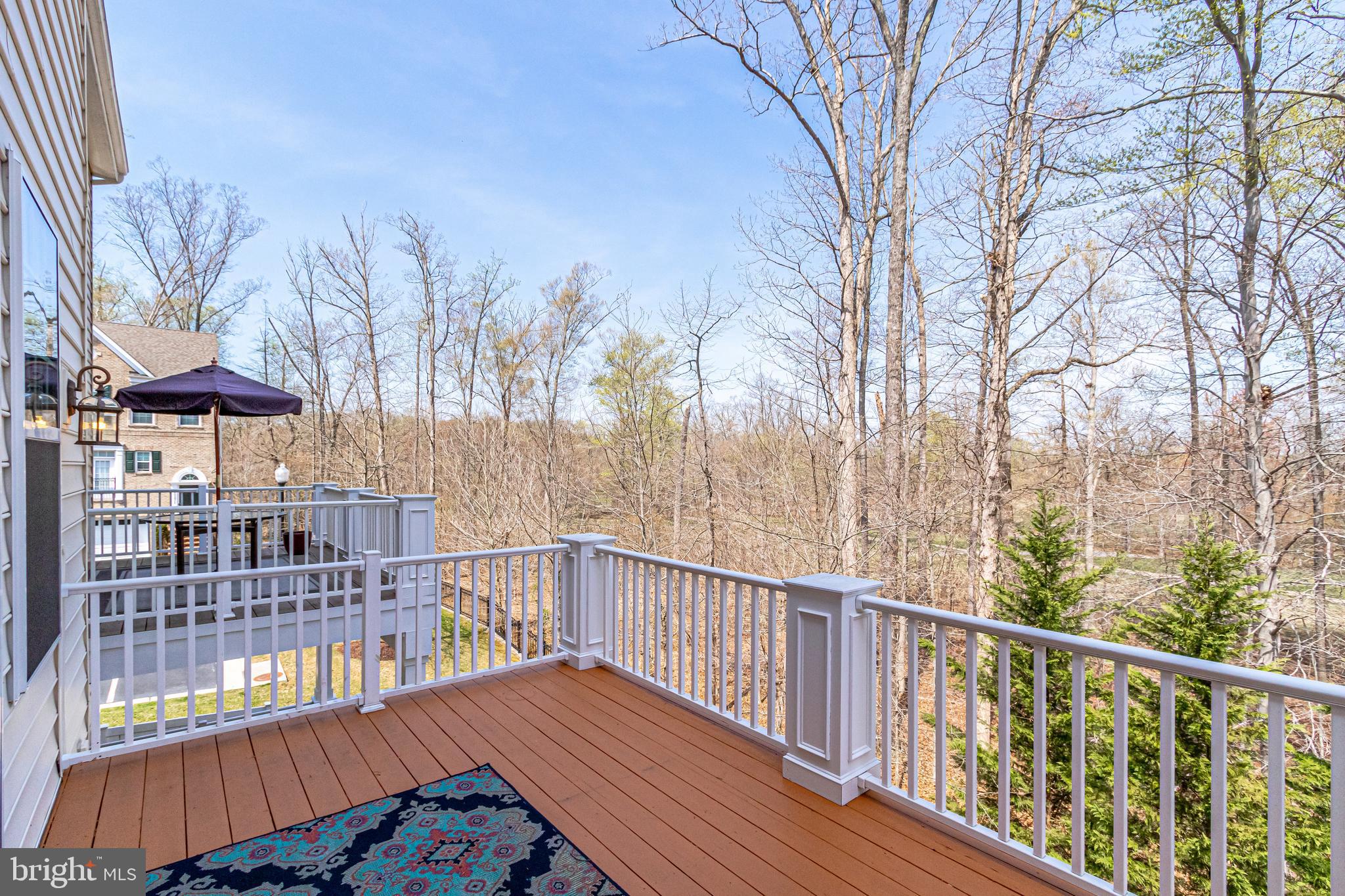 OVERLOOK - Residential Lease