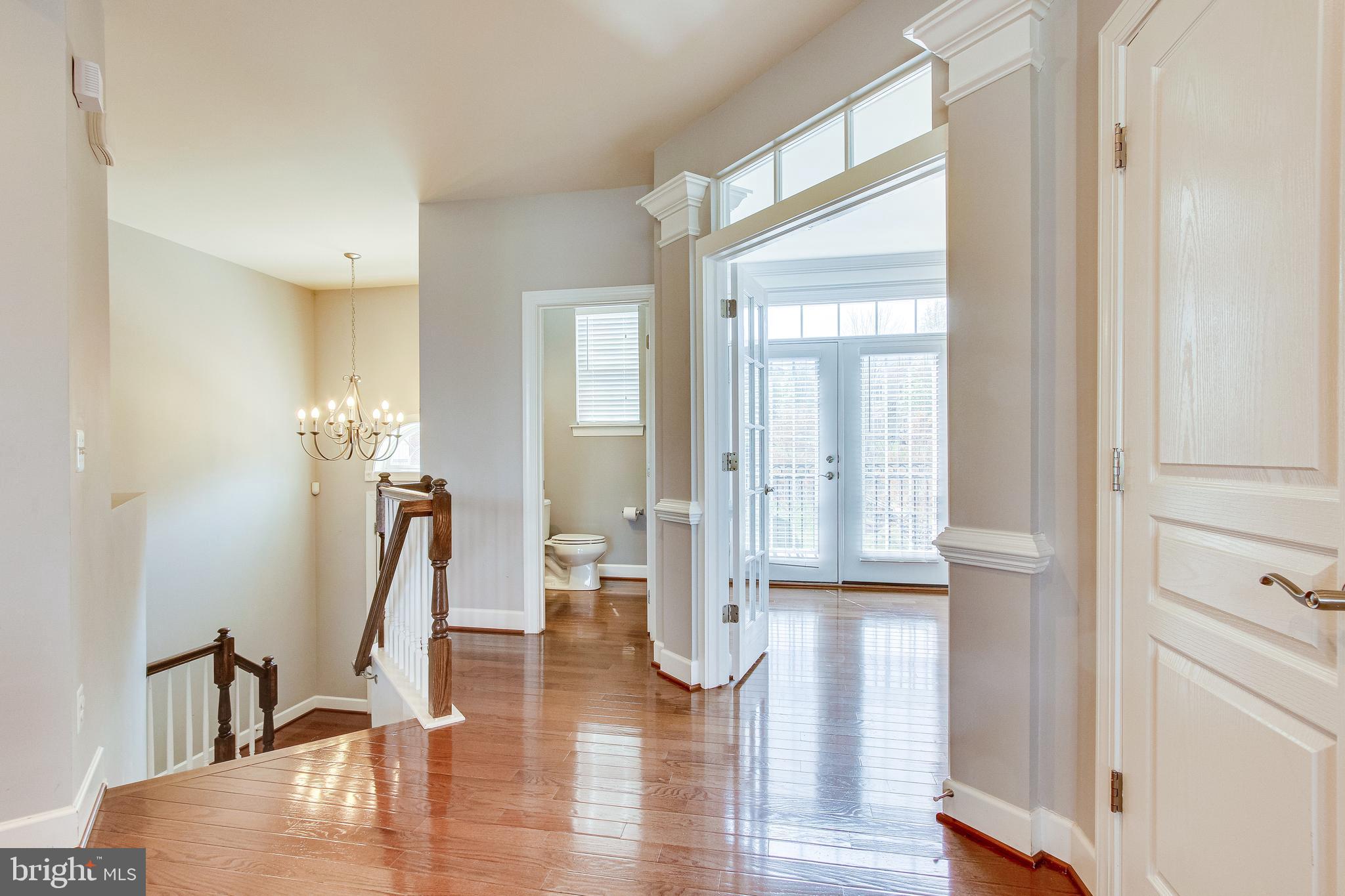 OVERLOOK - Residential Lease