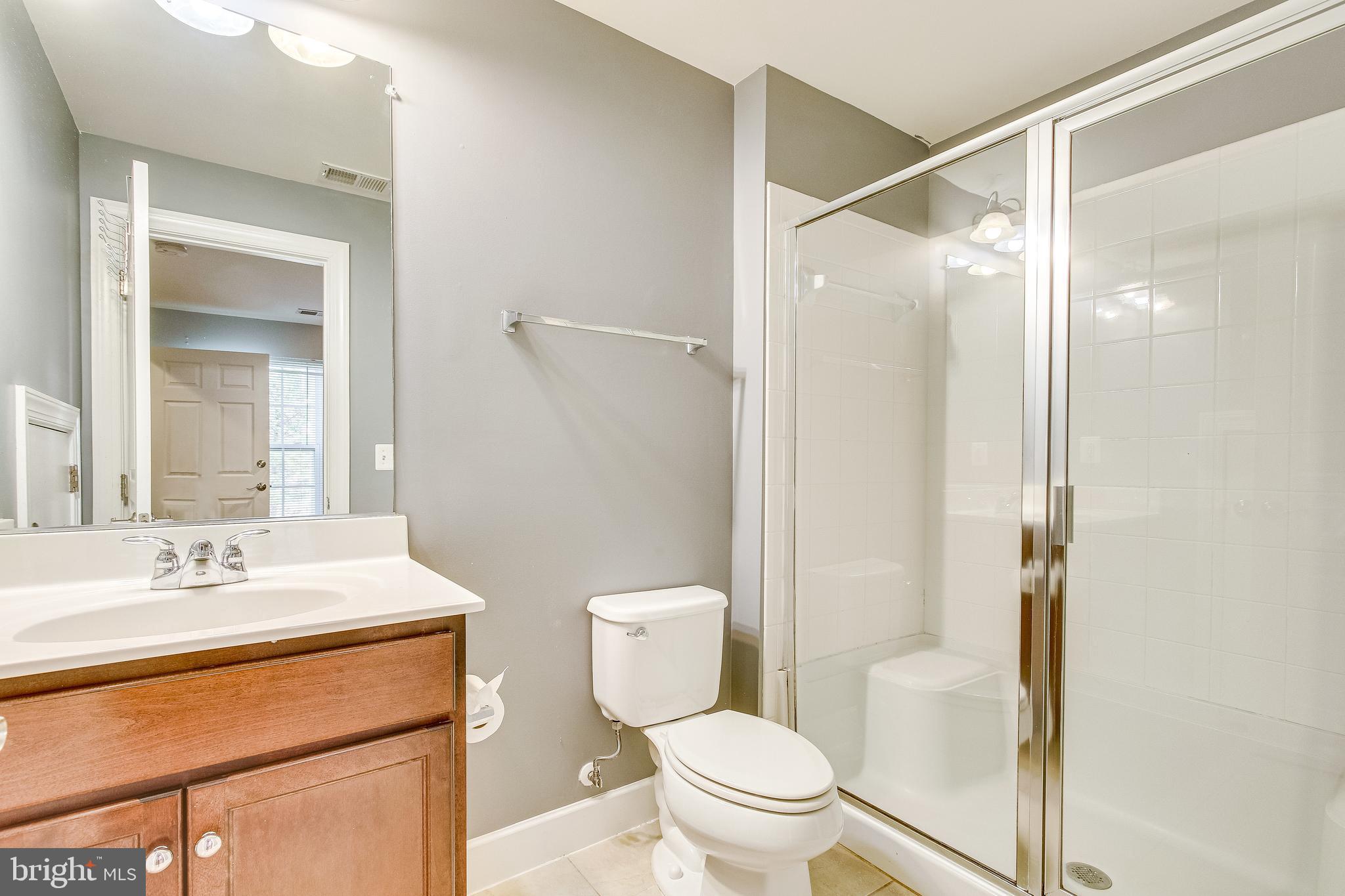 OVERLOOK - Residential Lease