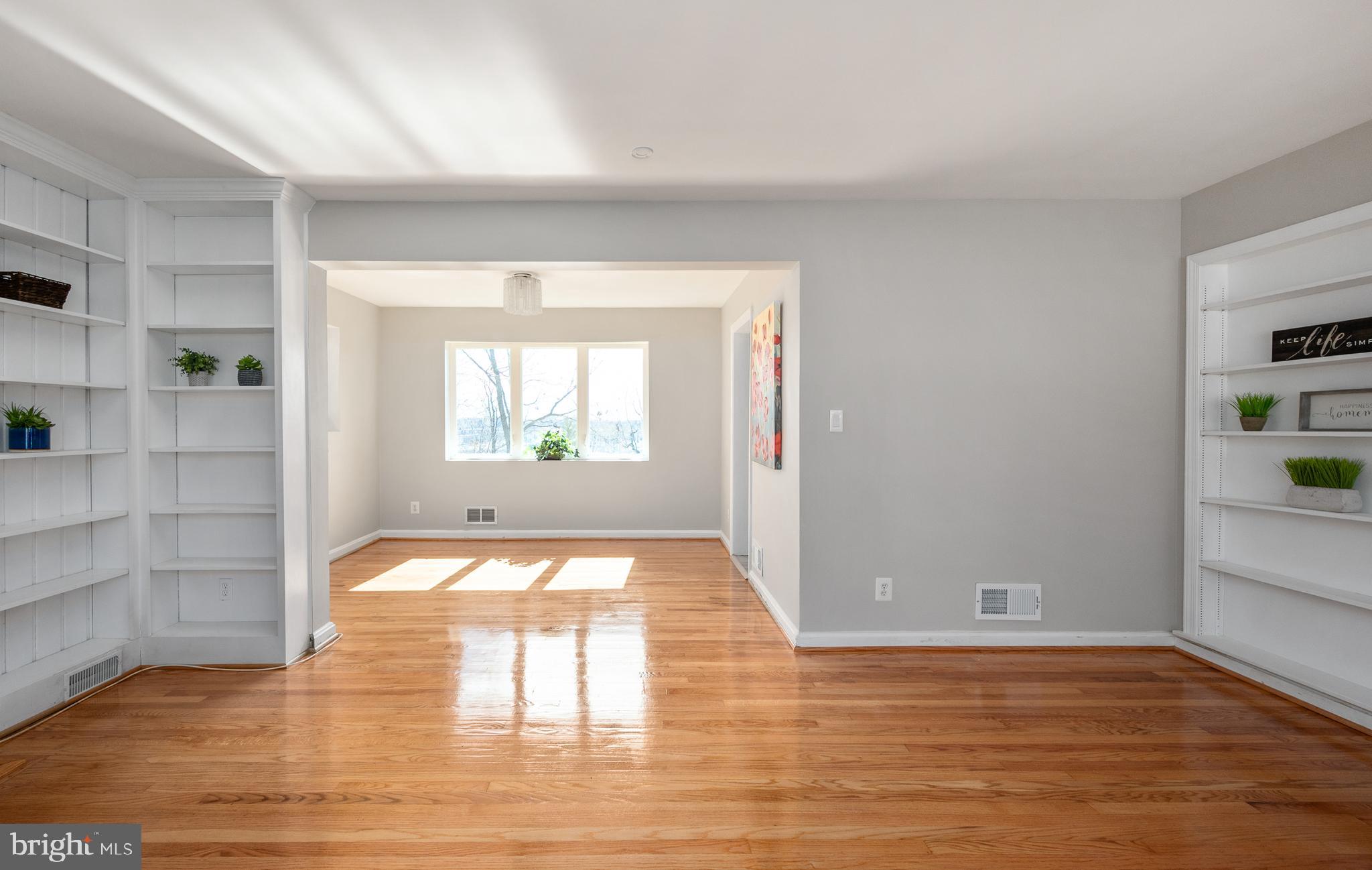 OAKCREST - Residential