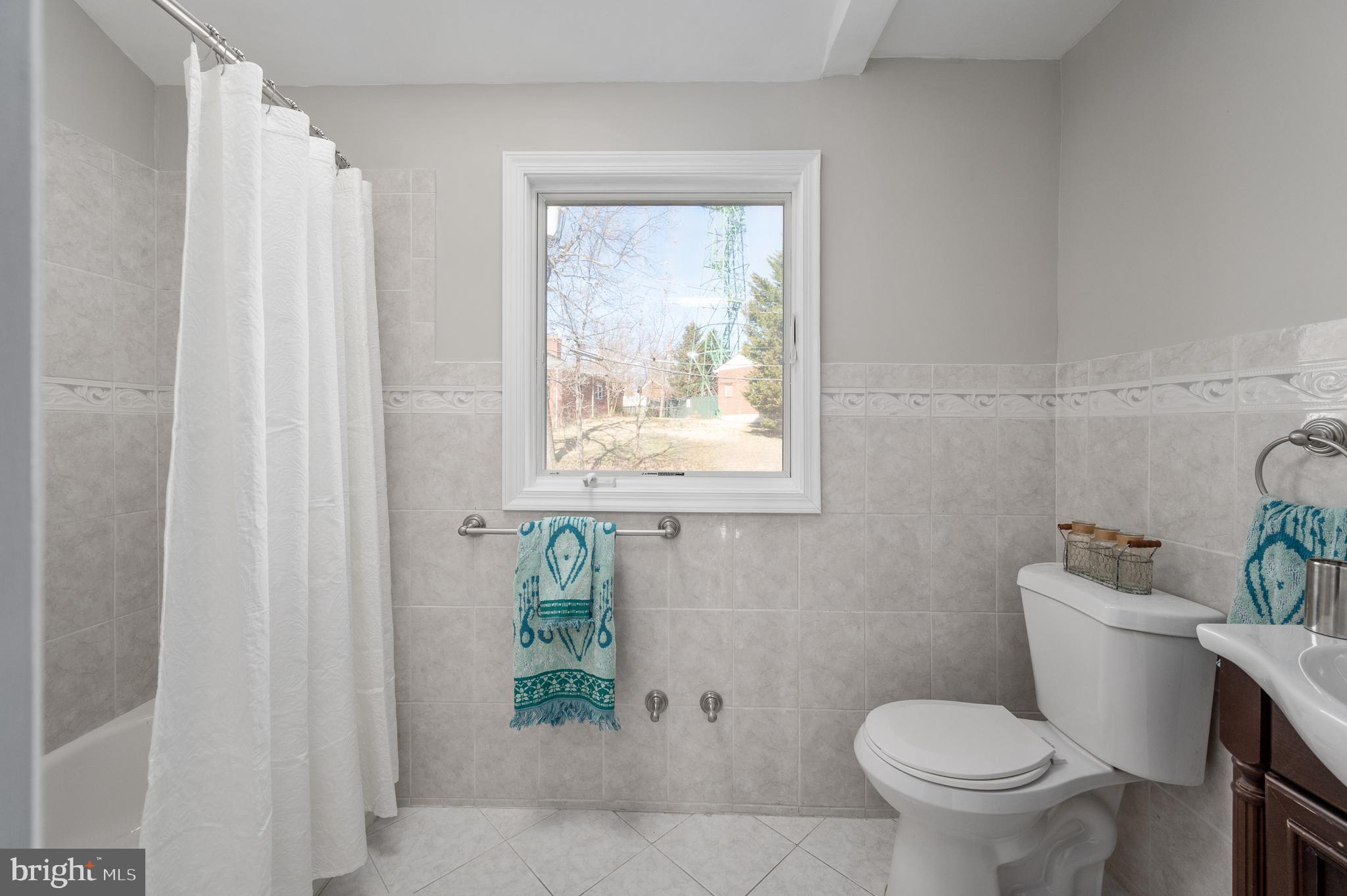 OAKCREST - Residential