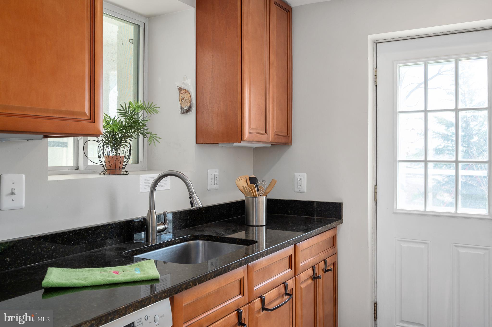 OAKCREST - Residential