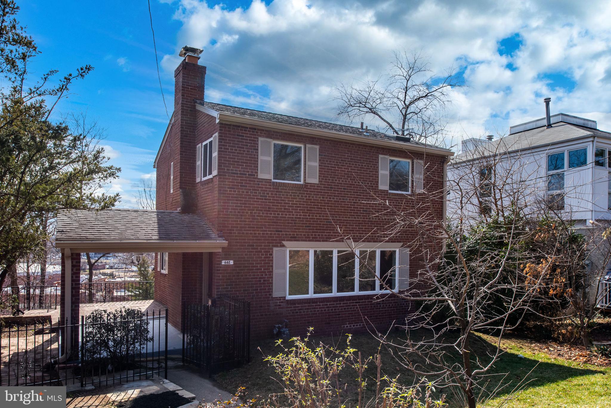 OAKCREST - Residential