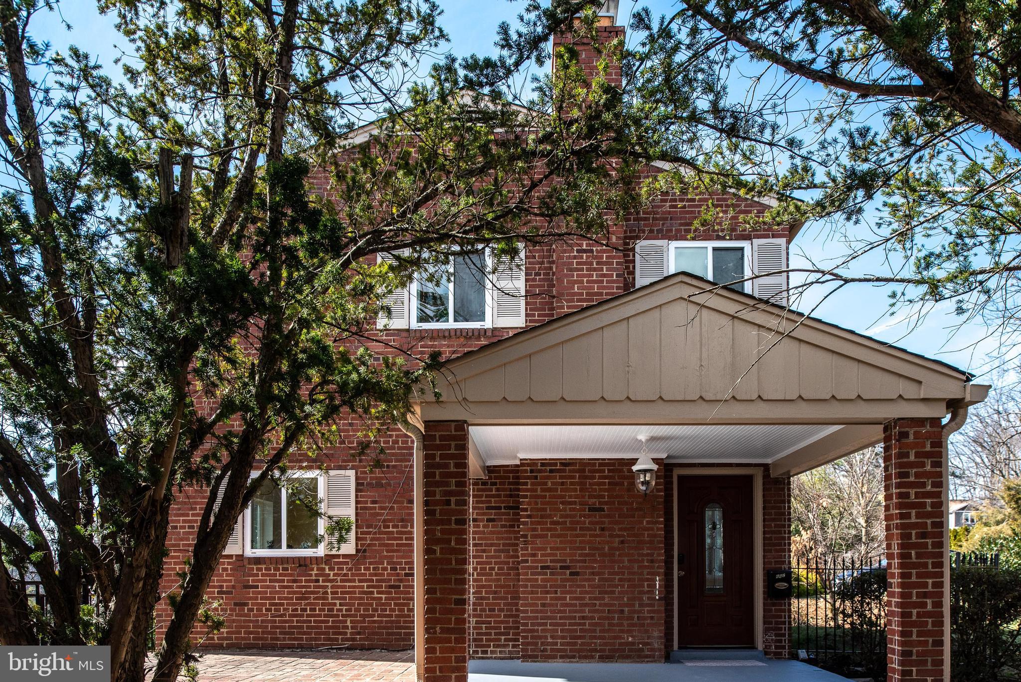 OAKCREST - Residential