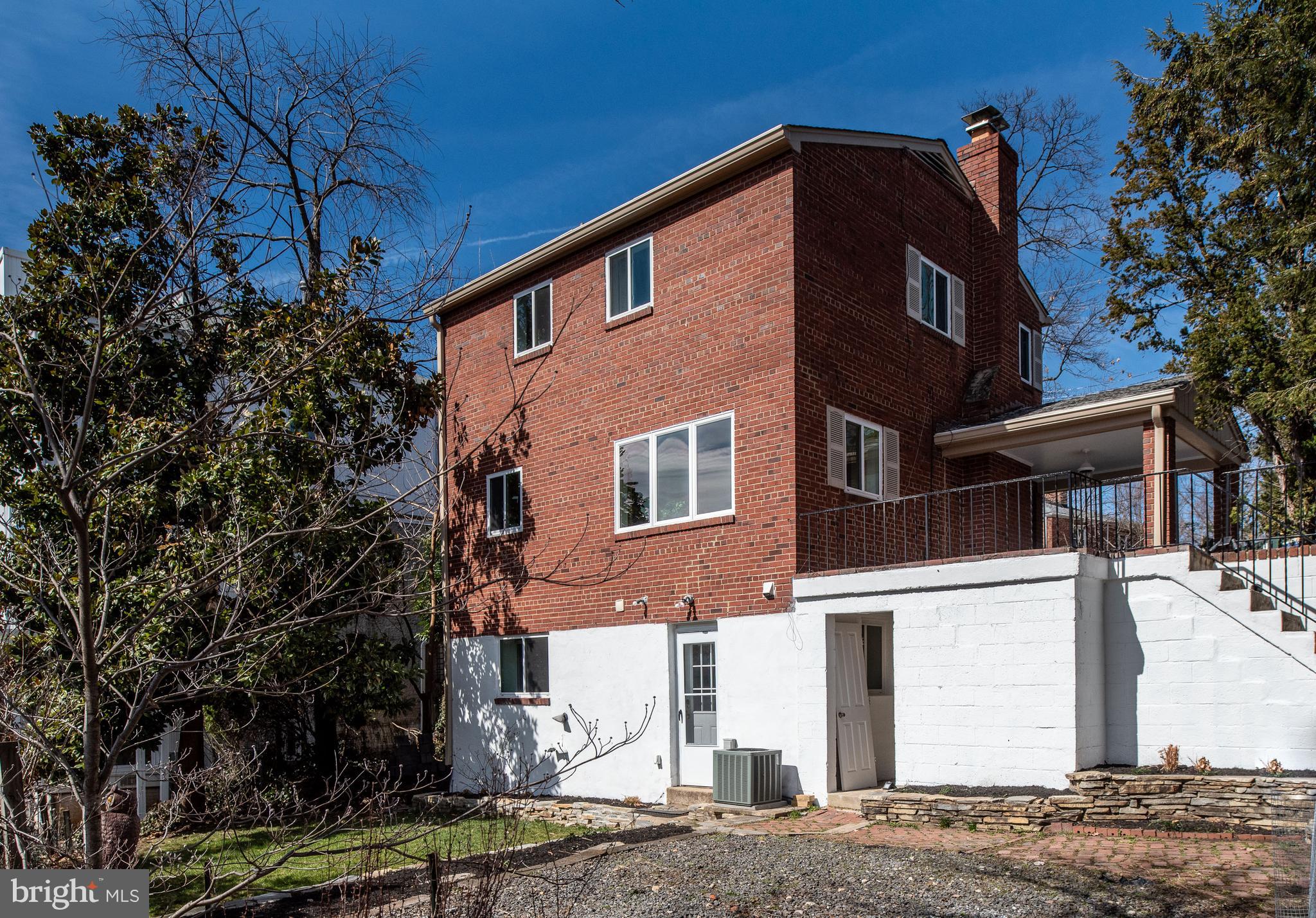 OAKCREST - Residential