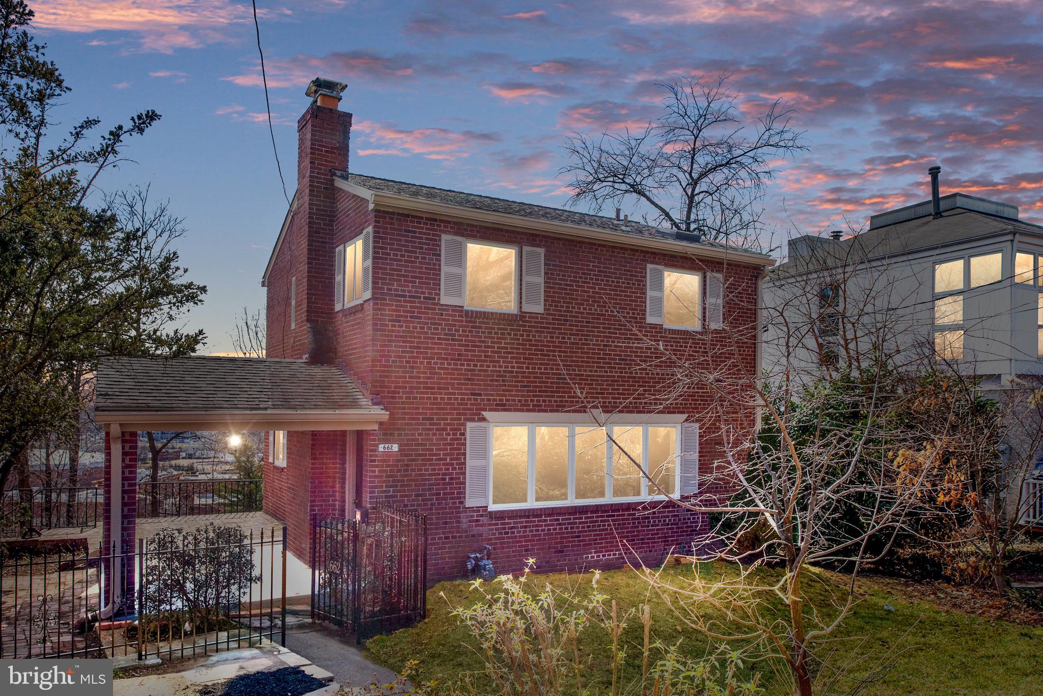 OAKCREST - Residential