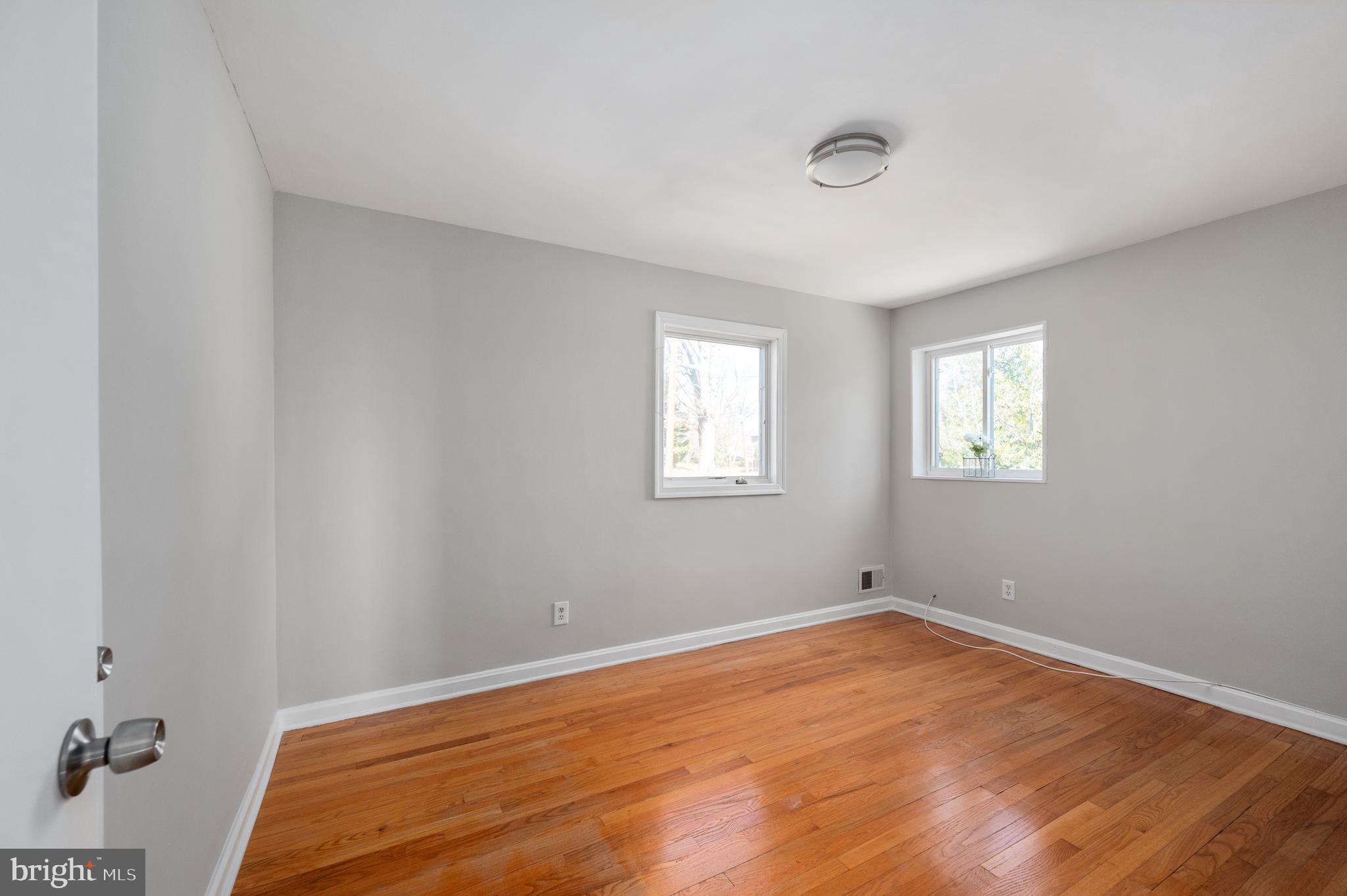 OAKCREST - Residential