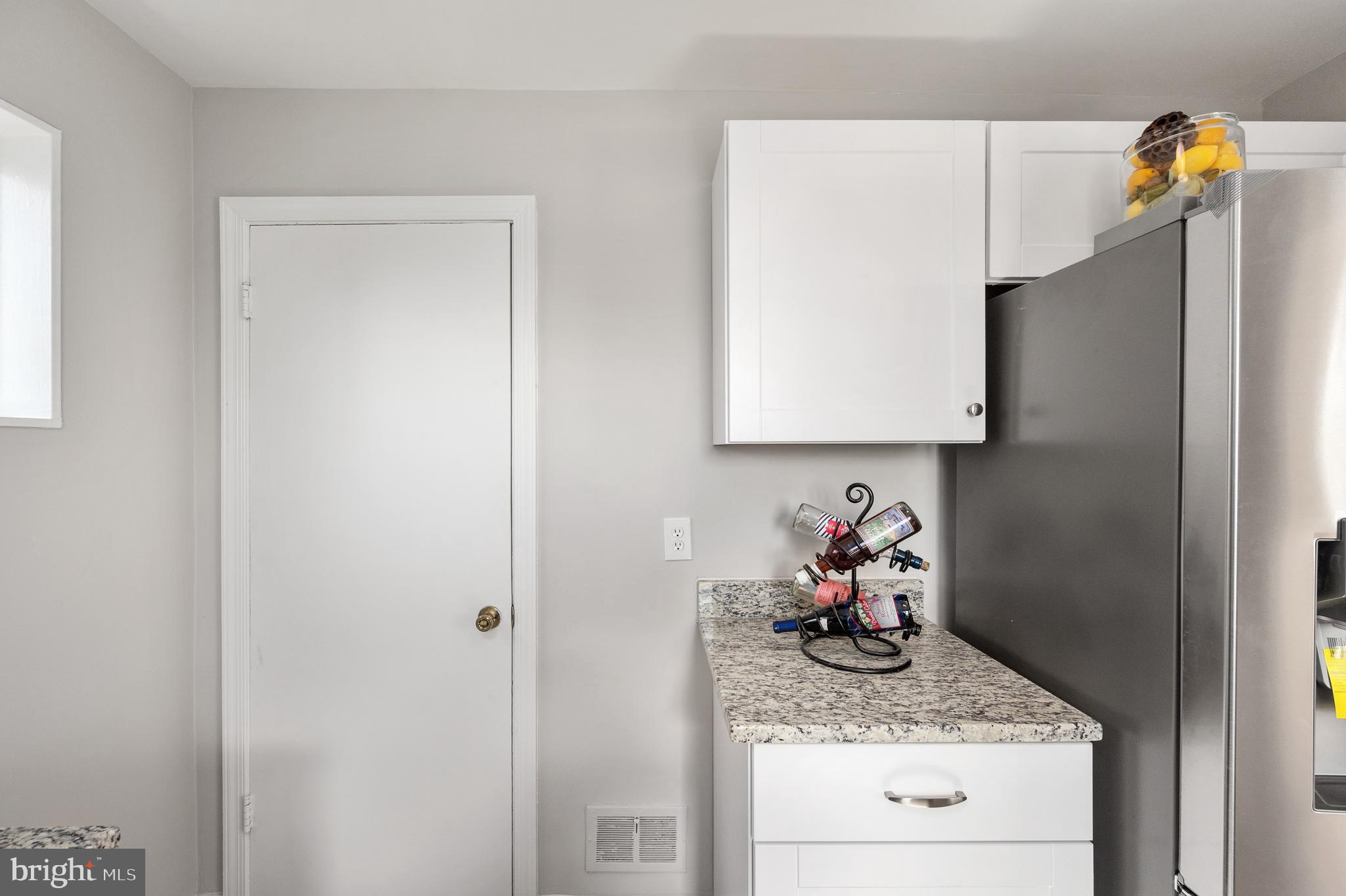 OAKCREST - Residential