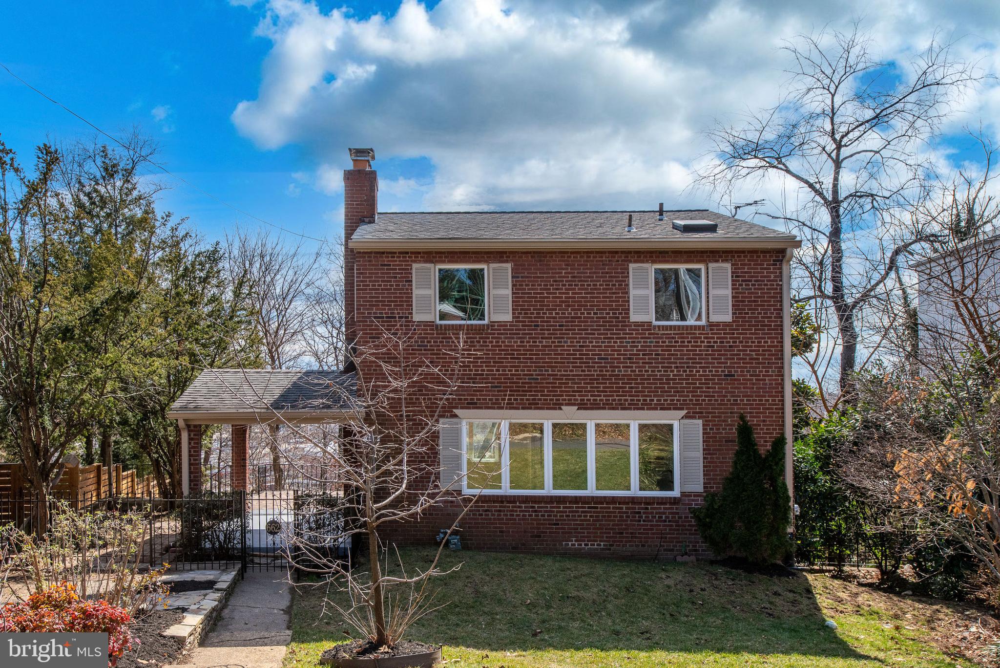 OAKCREST - Residential