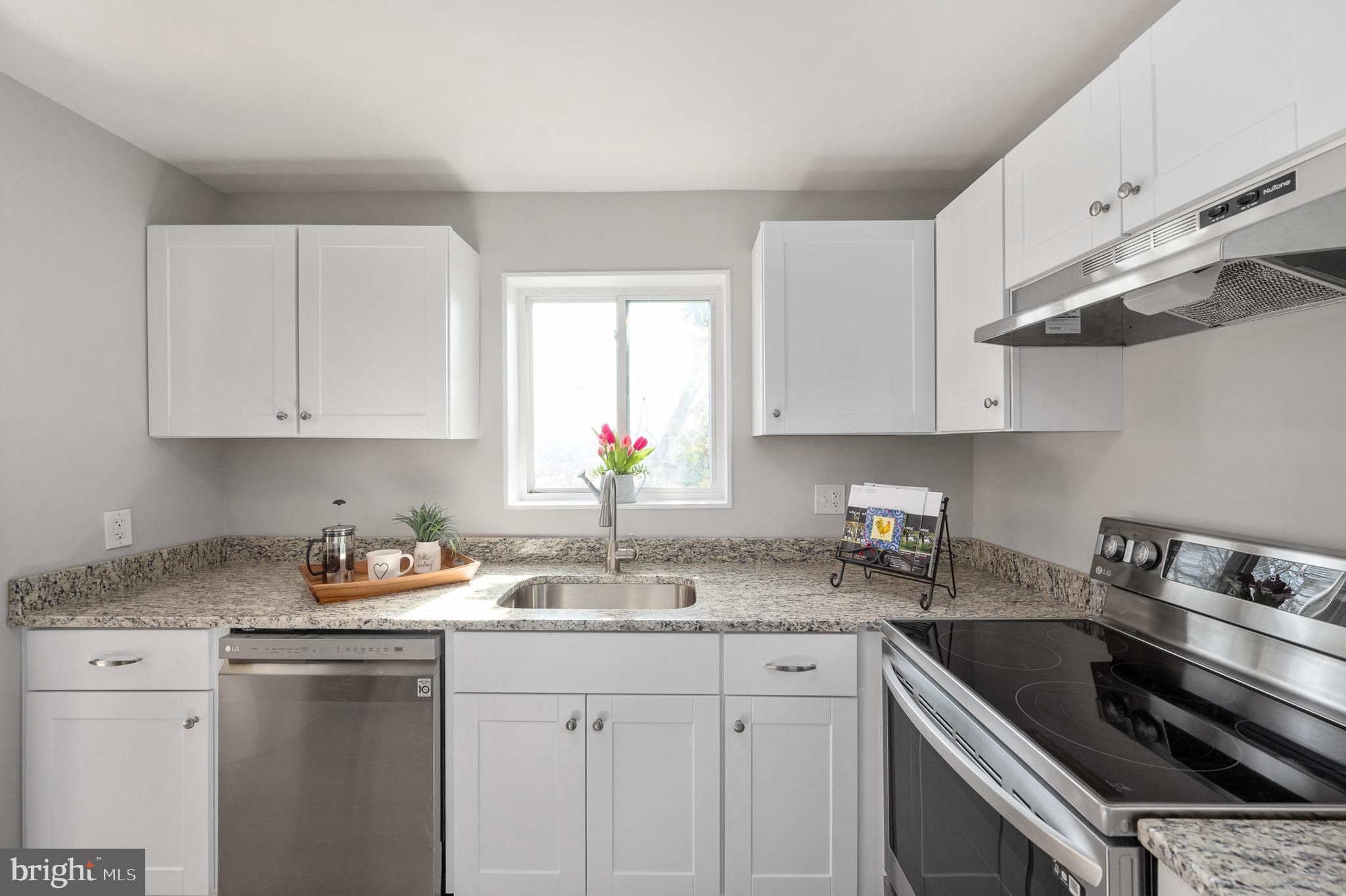 OAKCREST - Residential