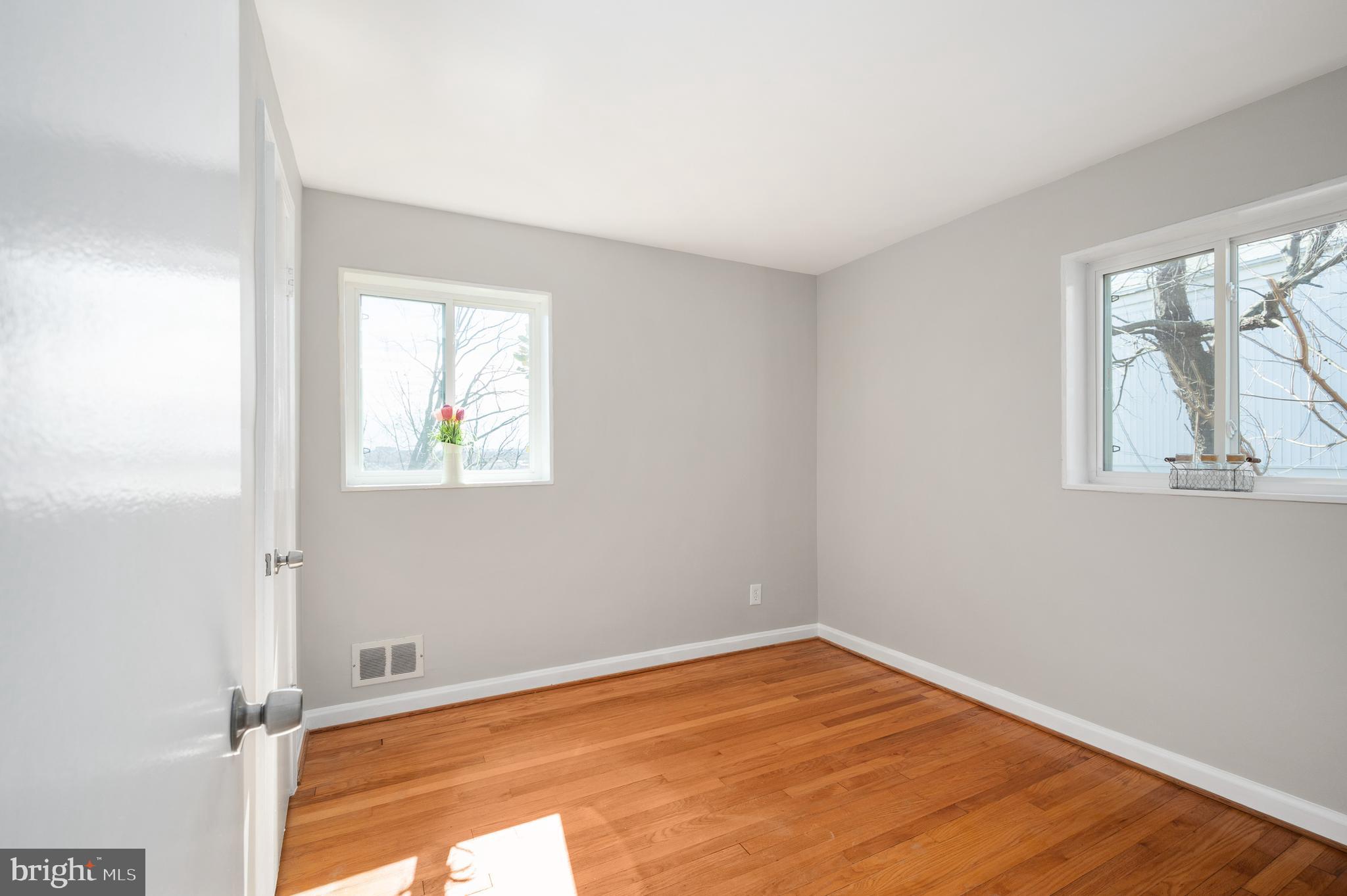 OAKCREST - Residential