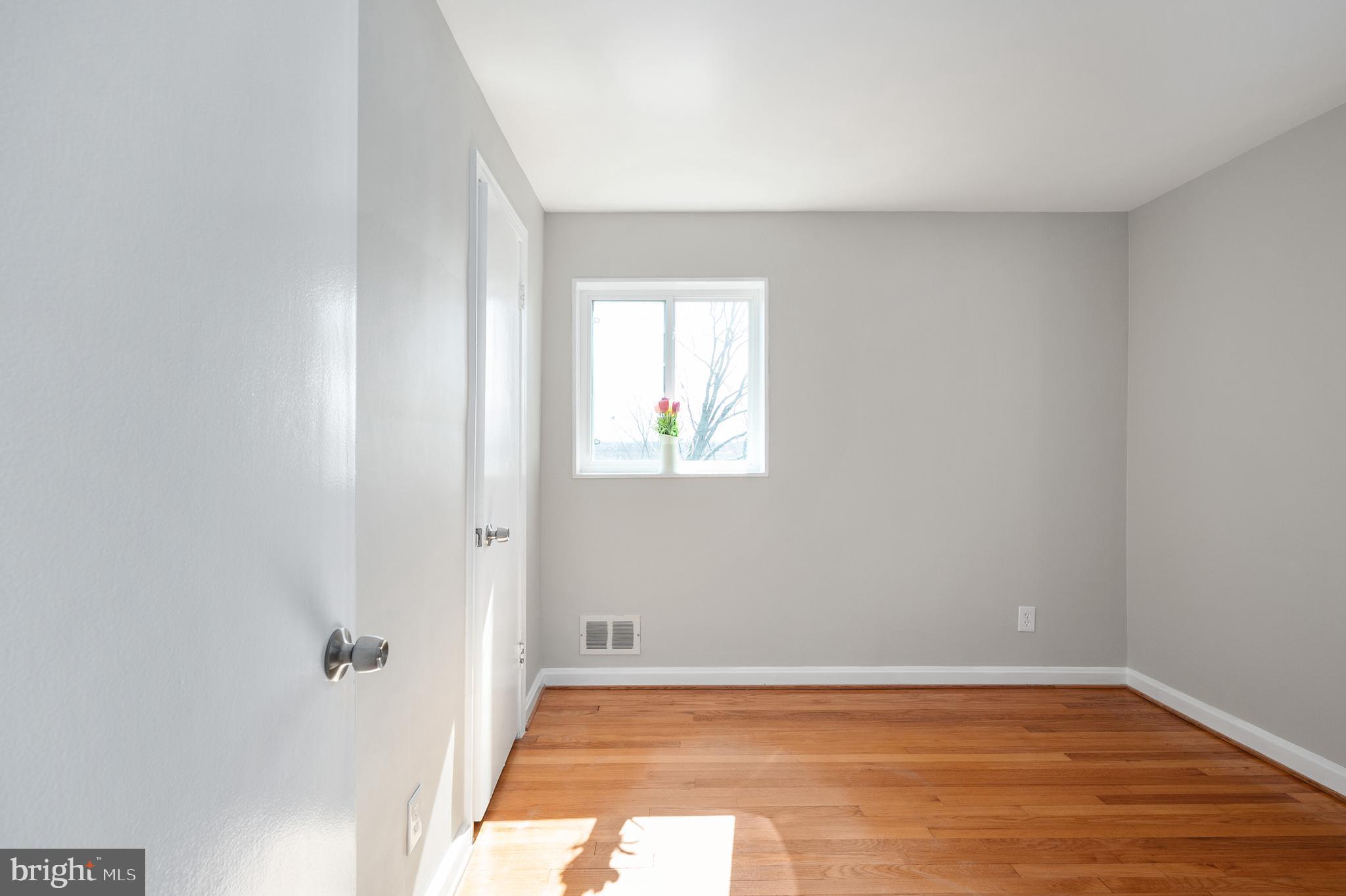 OAKCREST - Residential