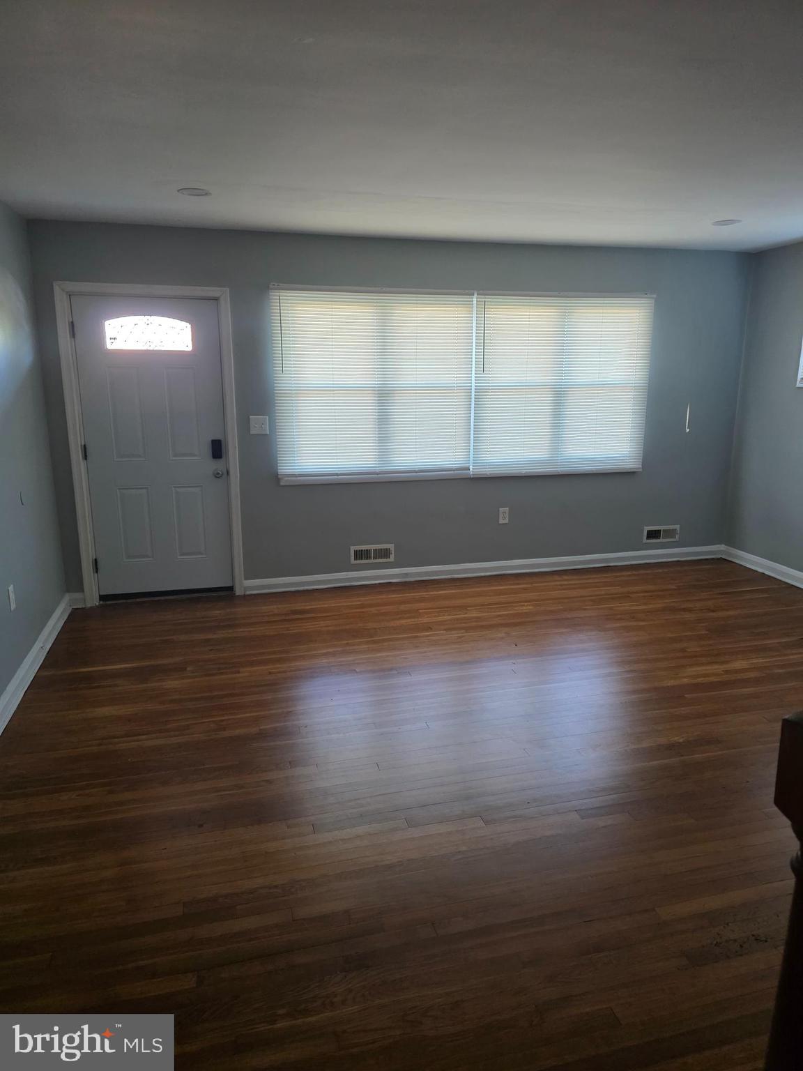 WEST ARLINGTON - Residential Lease