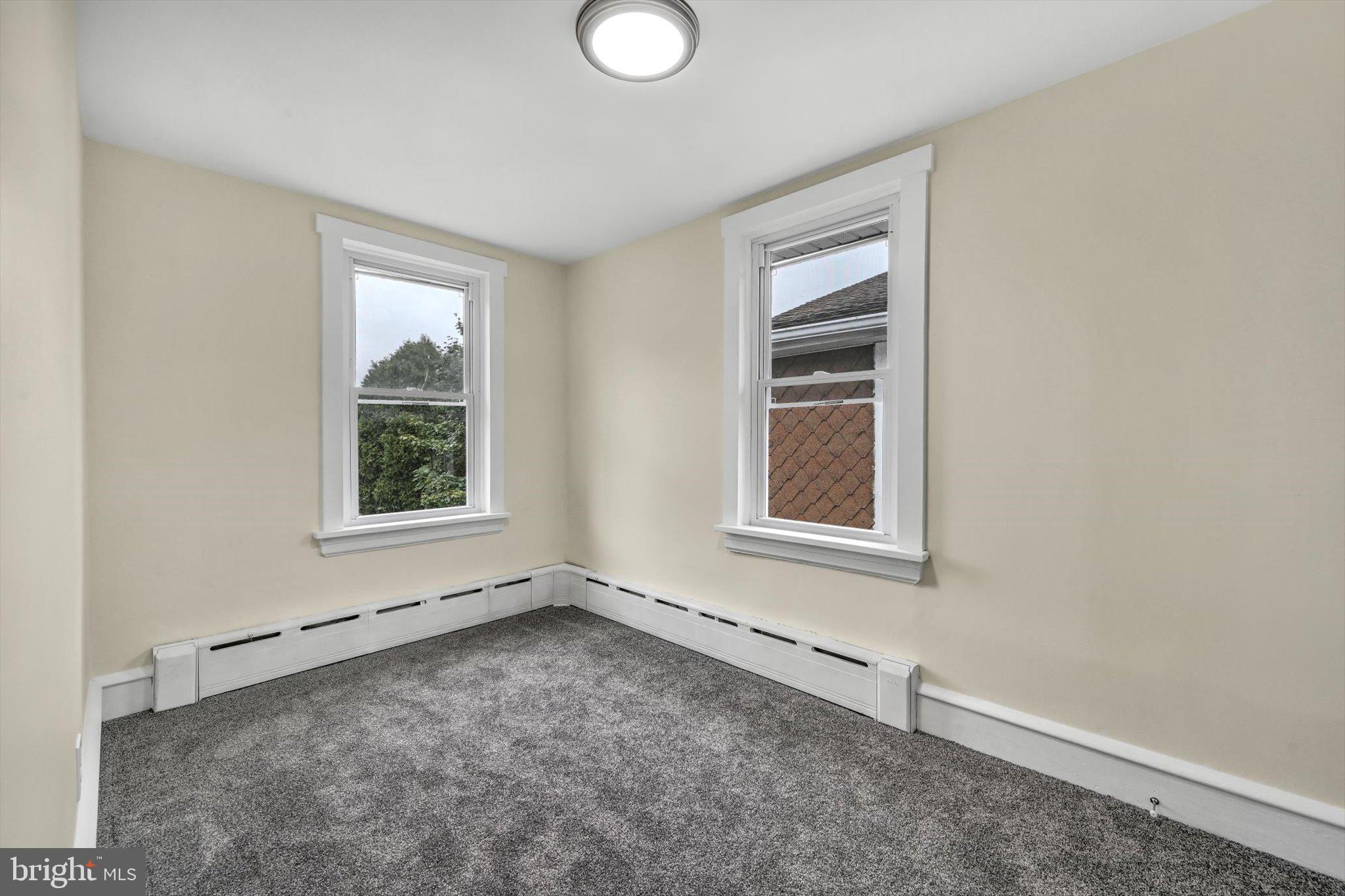 ENGLEWOOD - Residential