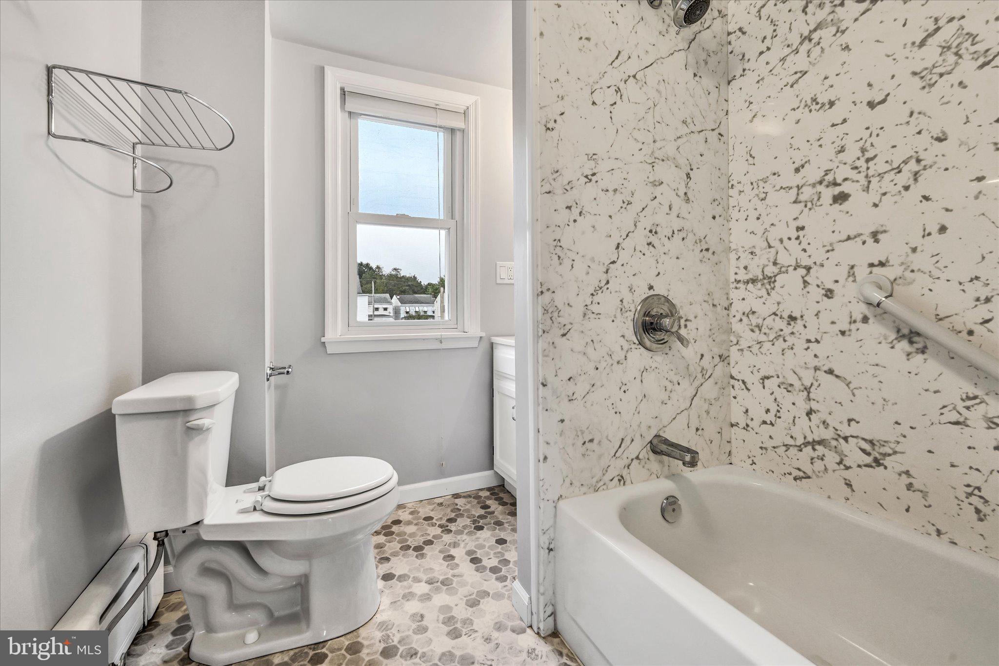 ENGLEWOOD - Residential