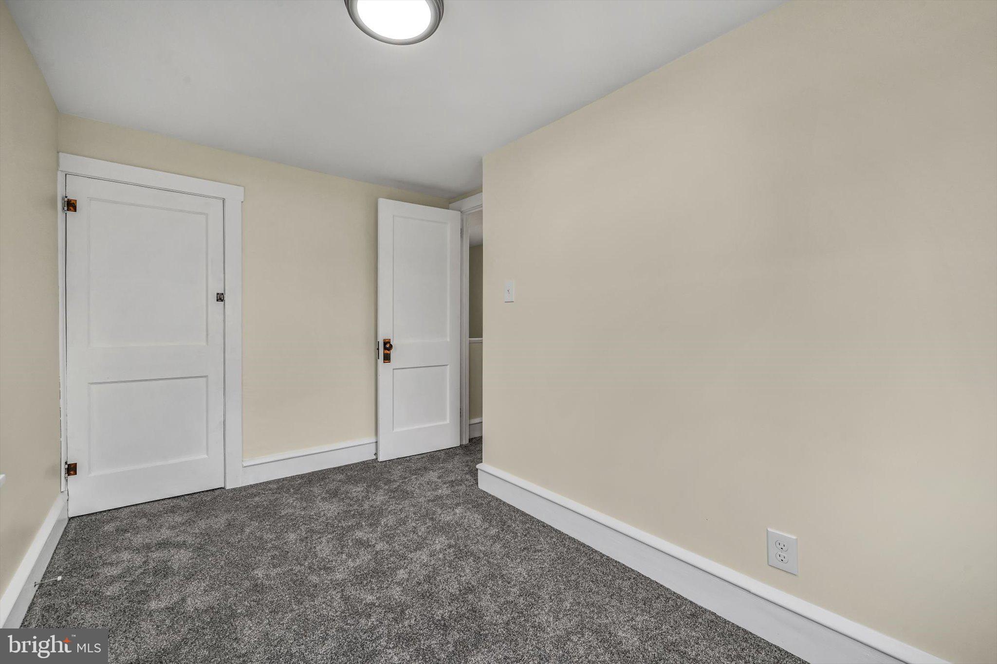 ENGLEWOOD - Residential