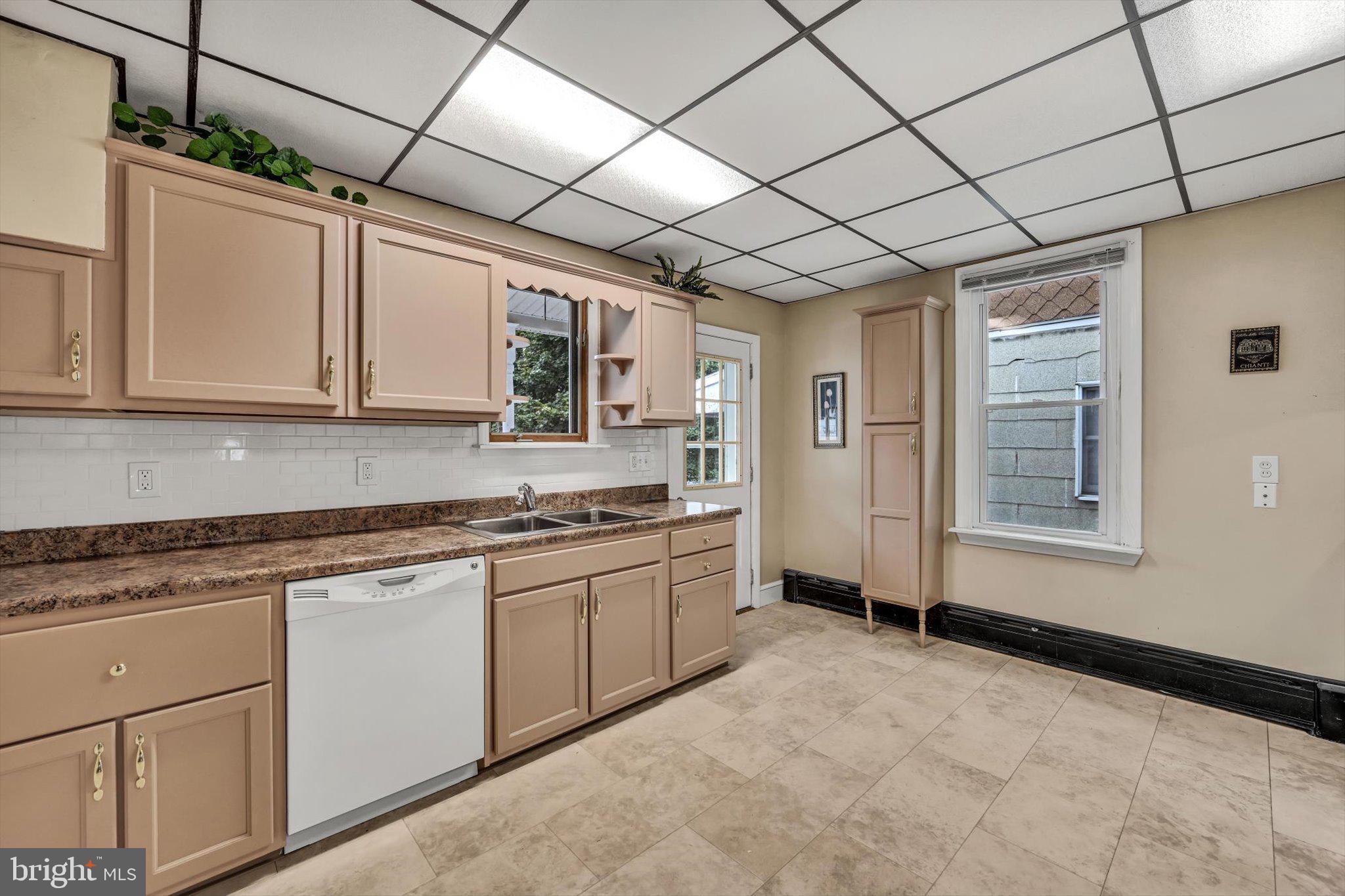 ENGLEWOOD - Residential